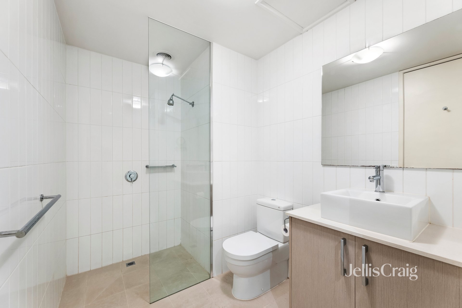 2/1526 High Street, Glen Iris image 5