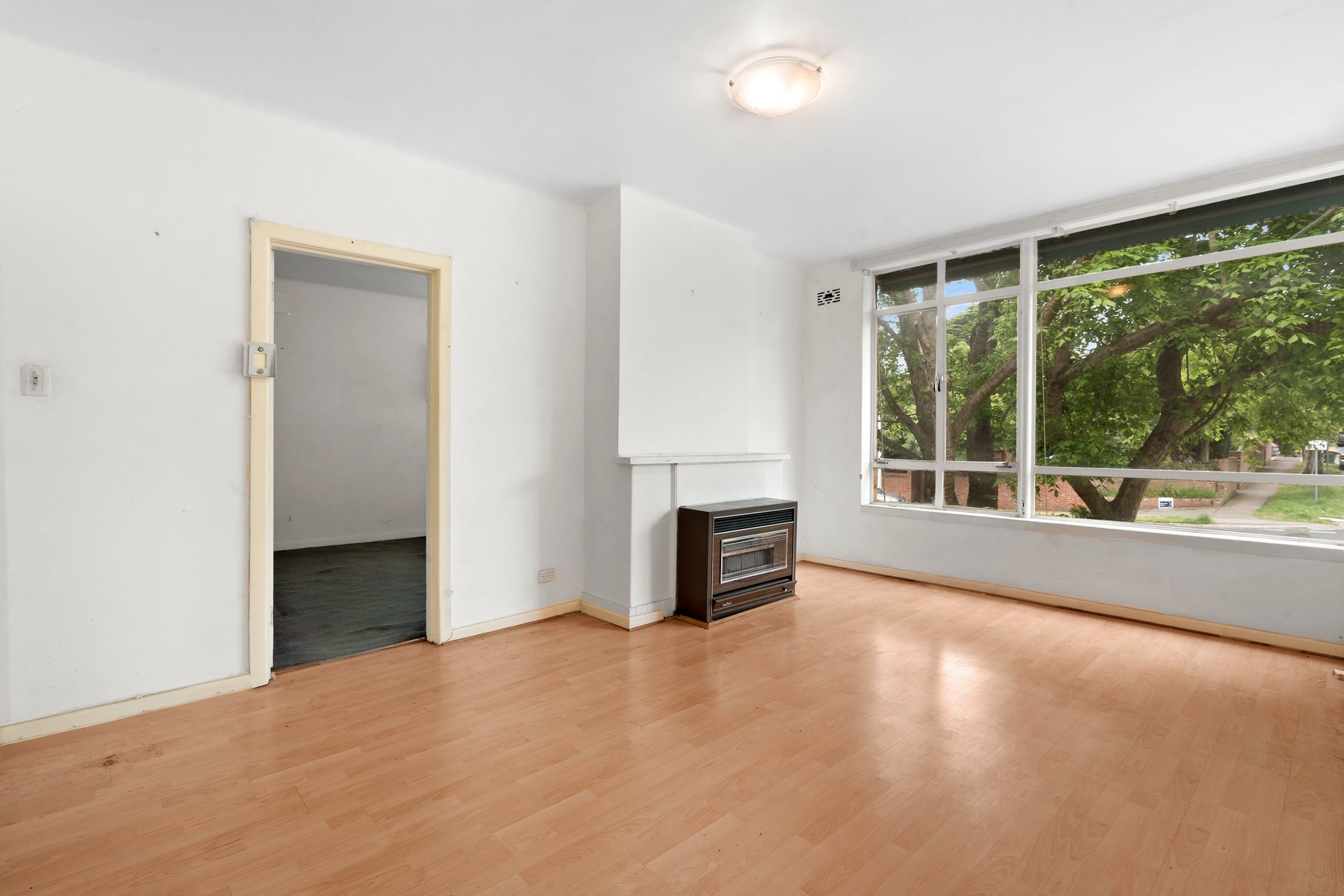 Property Gallery Thumbnail 5