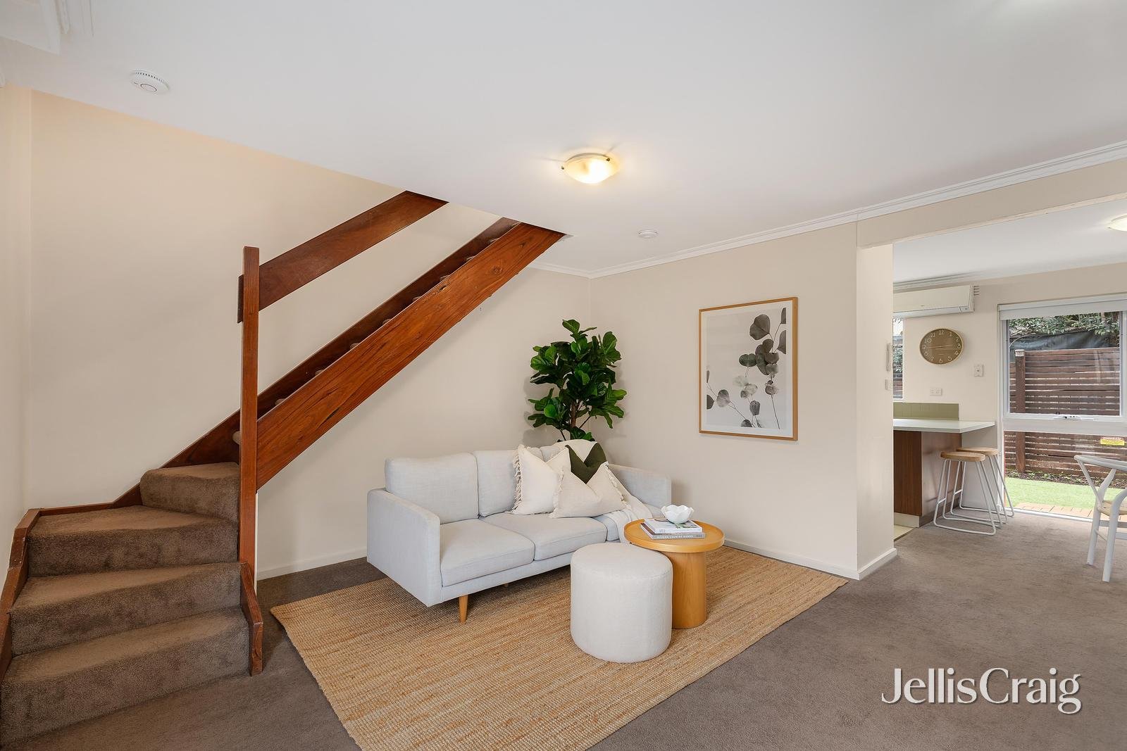 2/153 Cape Street, Heidelberg image 4