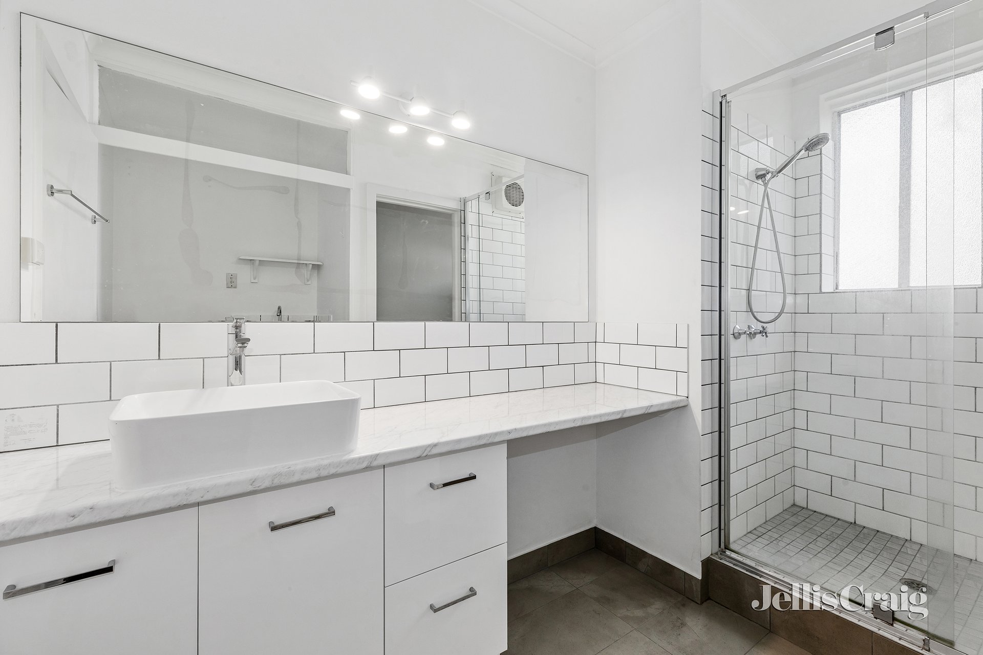 2/153 Wattletree Road, Malvern image 8
