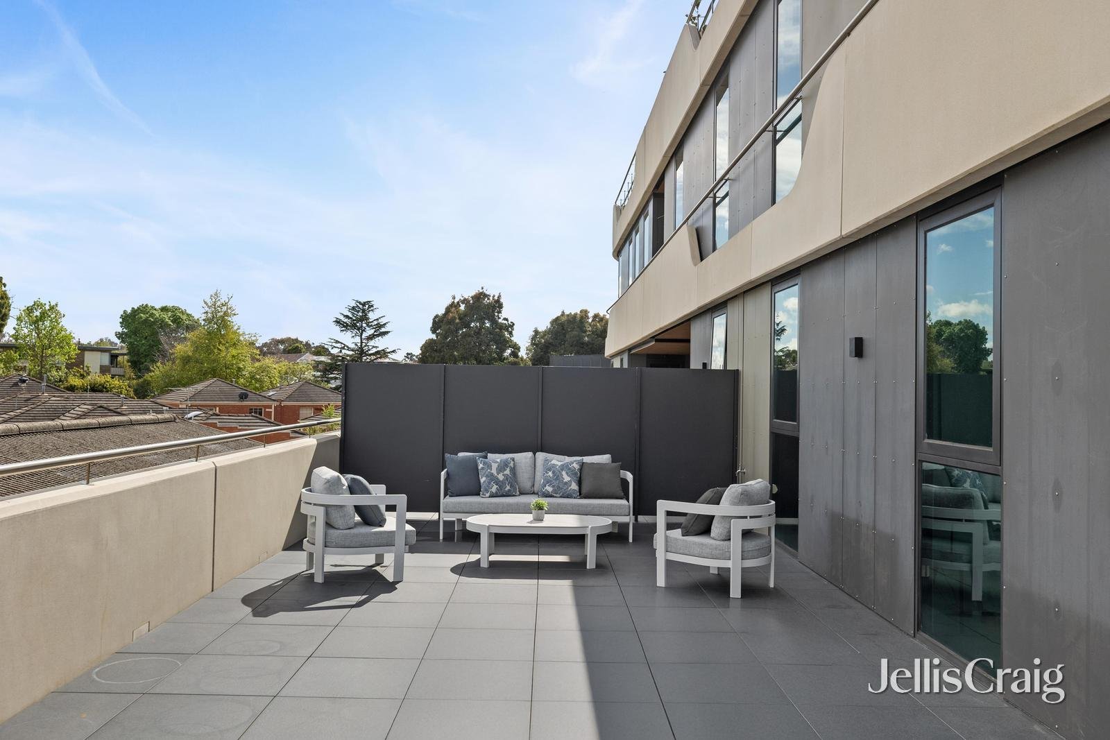 215/35 Camberwell Road, Hawthorn East image 10