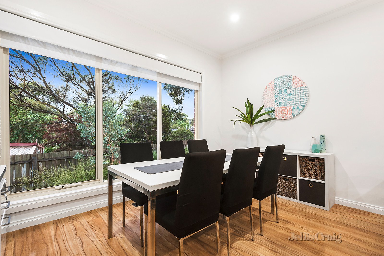 2/154 Sherbourne Road, Montmorency image 4