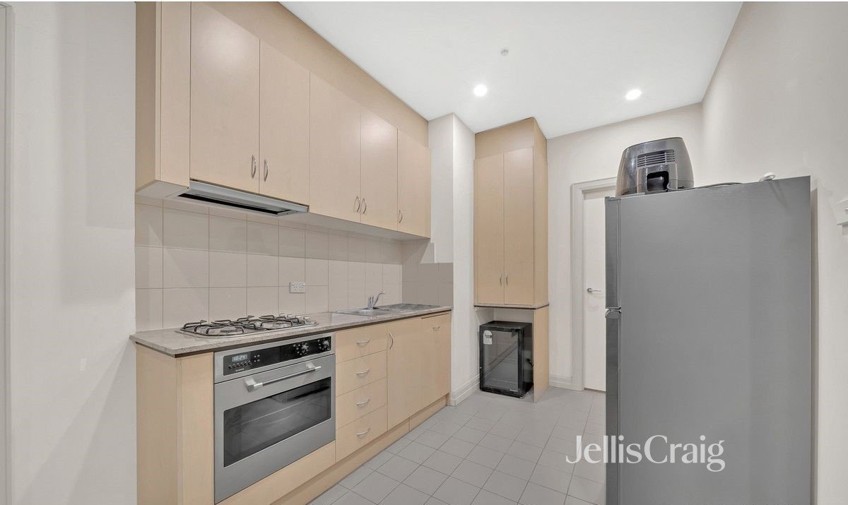 215/402-408 La Trobe Street, Melbourne image 3