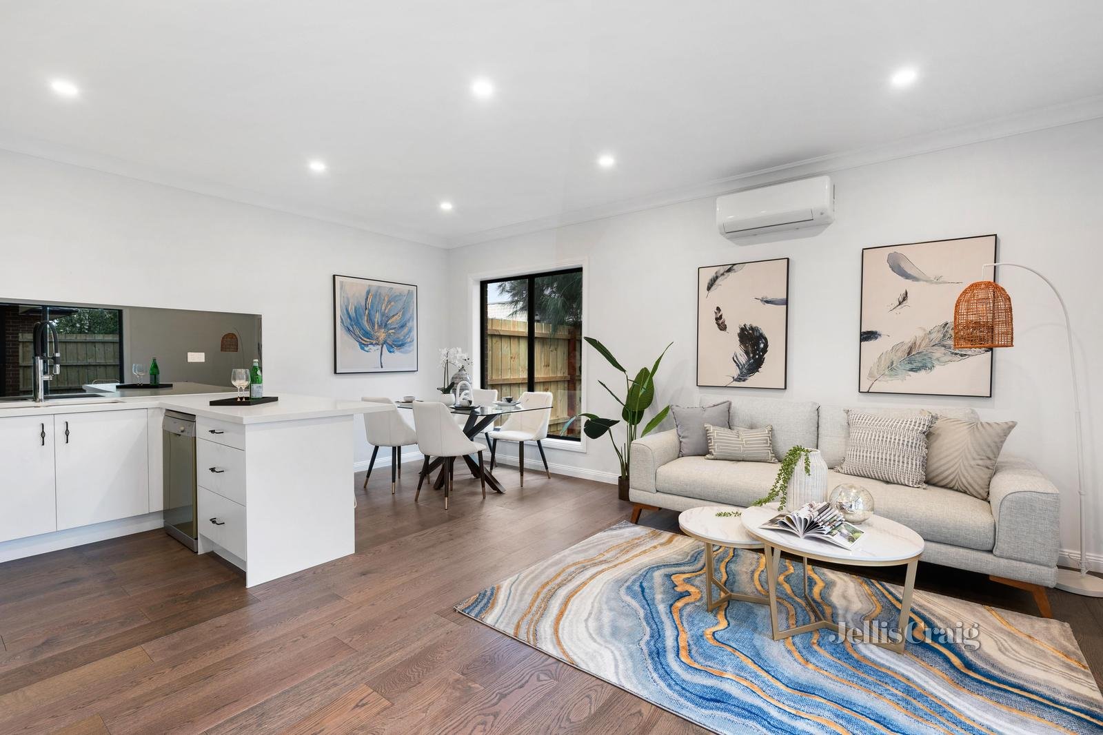 2/155-157 Waverley Road, Chadstone image 2