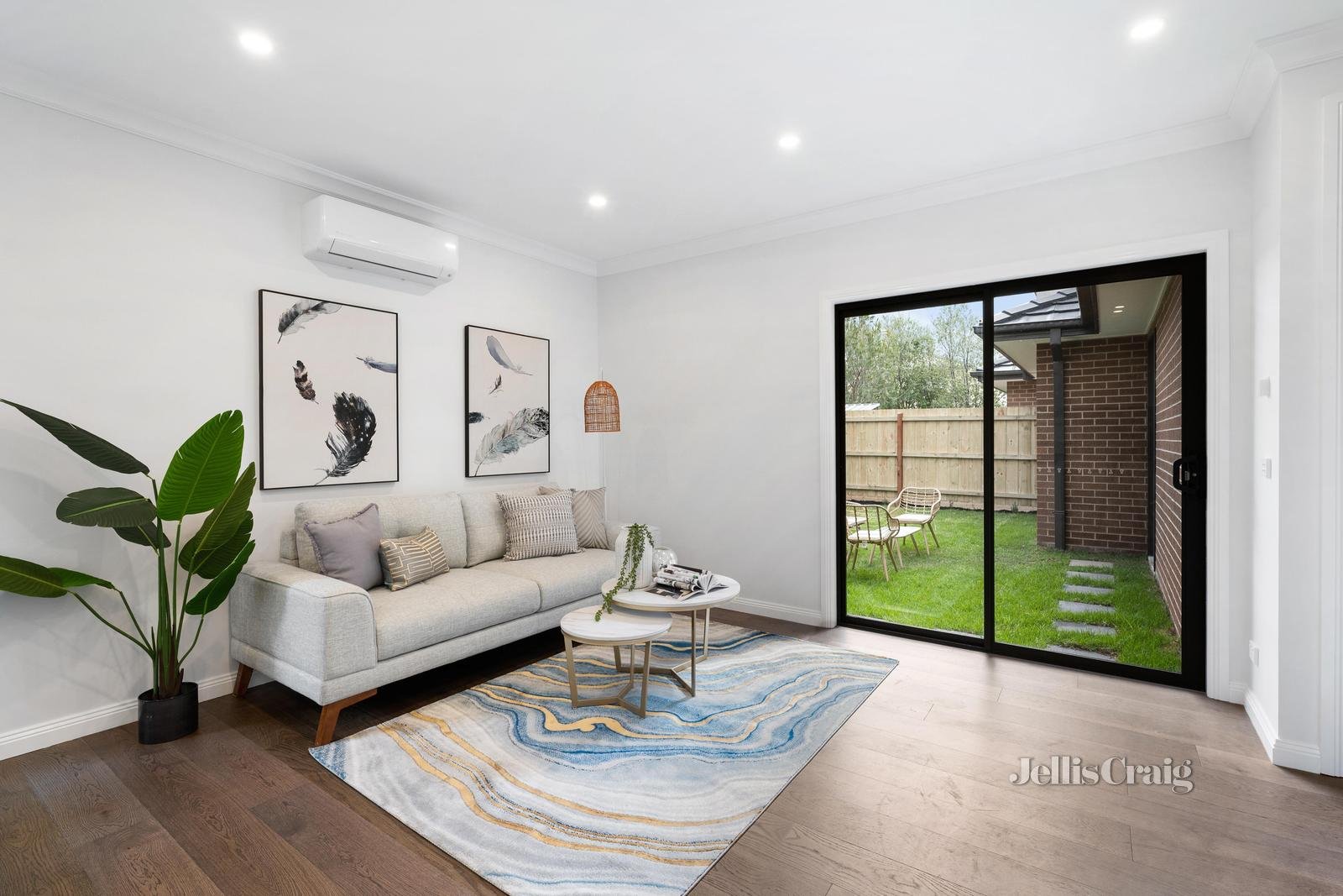 2/155-157 Waverley Road, Chadstone image 4