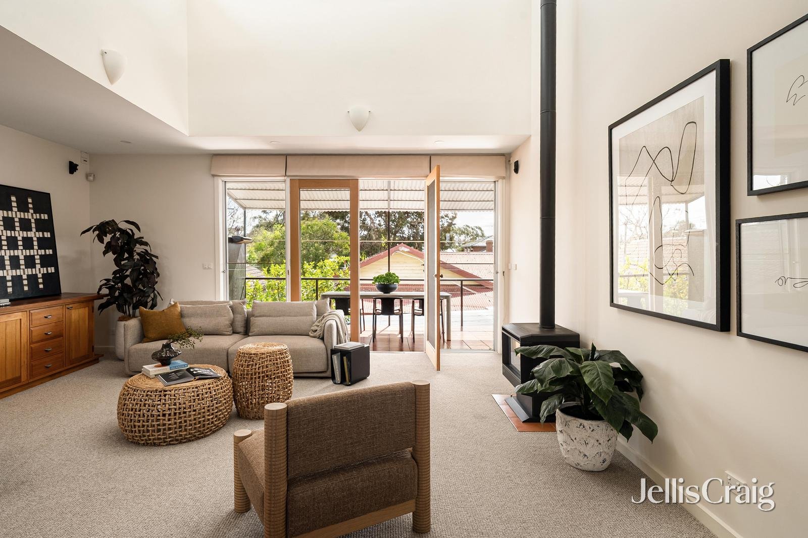 2/157 Ballantyne Street, Thornbury image 4