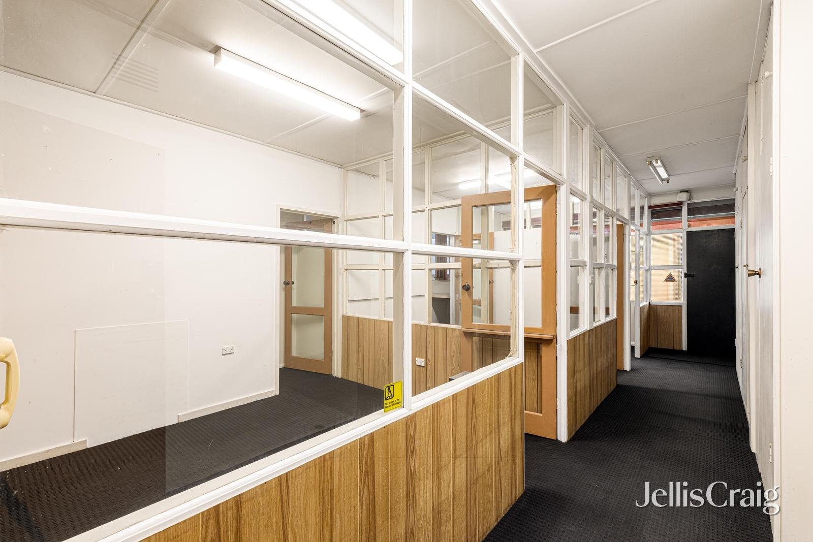 2/157 Ballantyne Street, Thornbury image 28