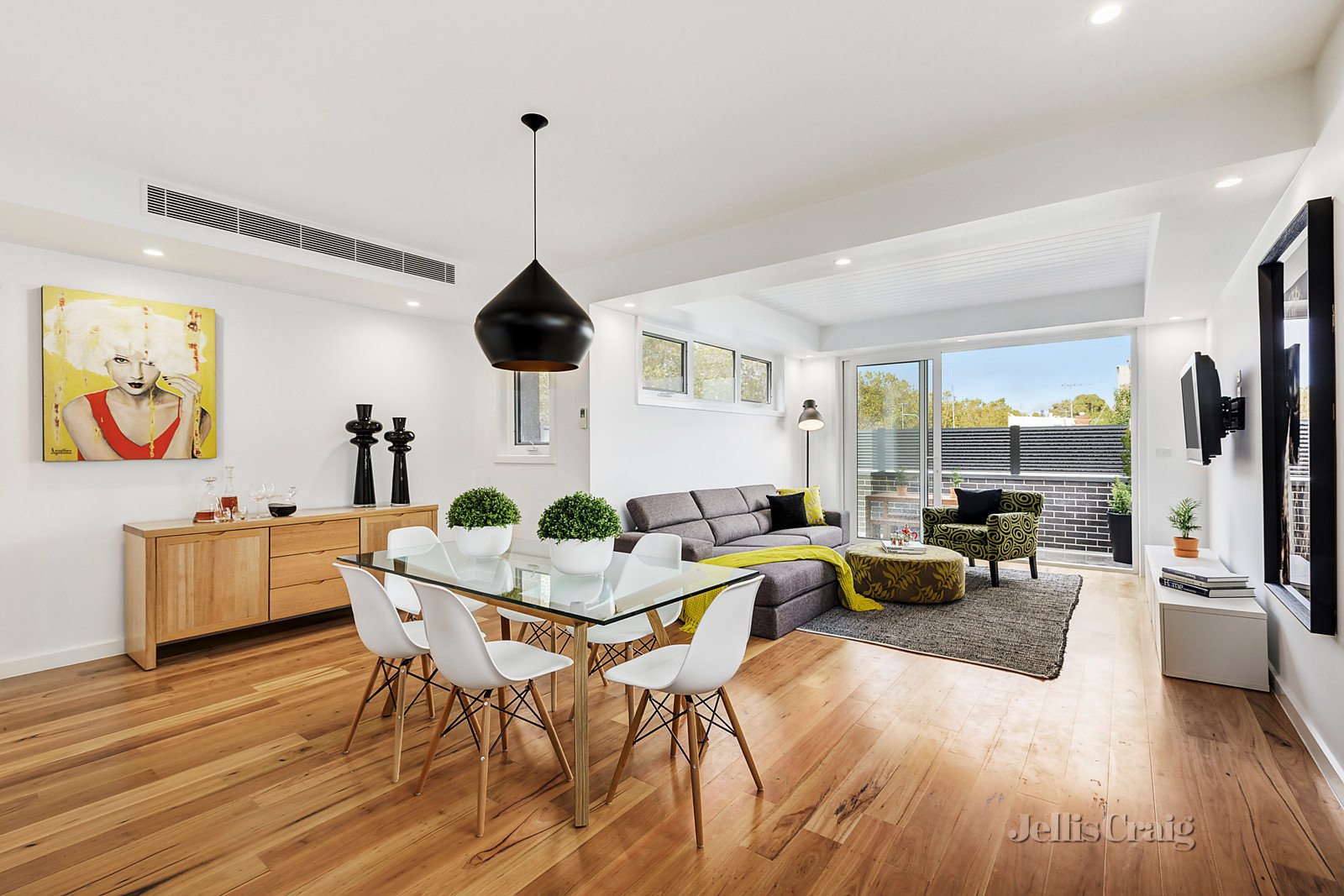 2/157 Hotham Street, Collingwood image 2