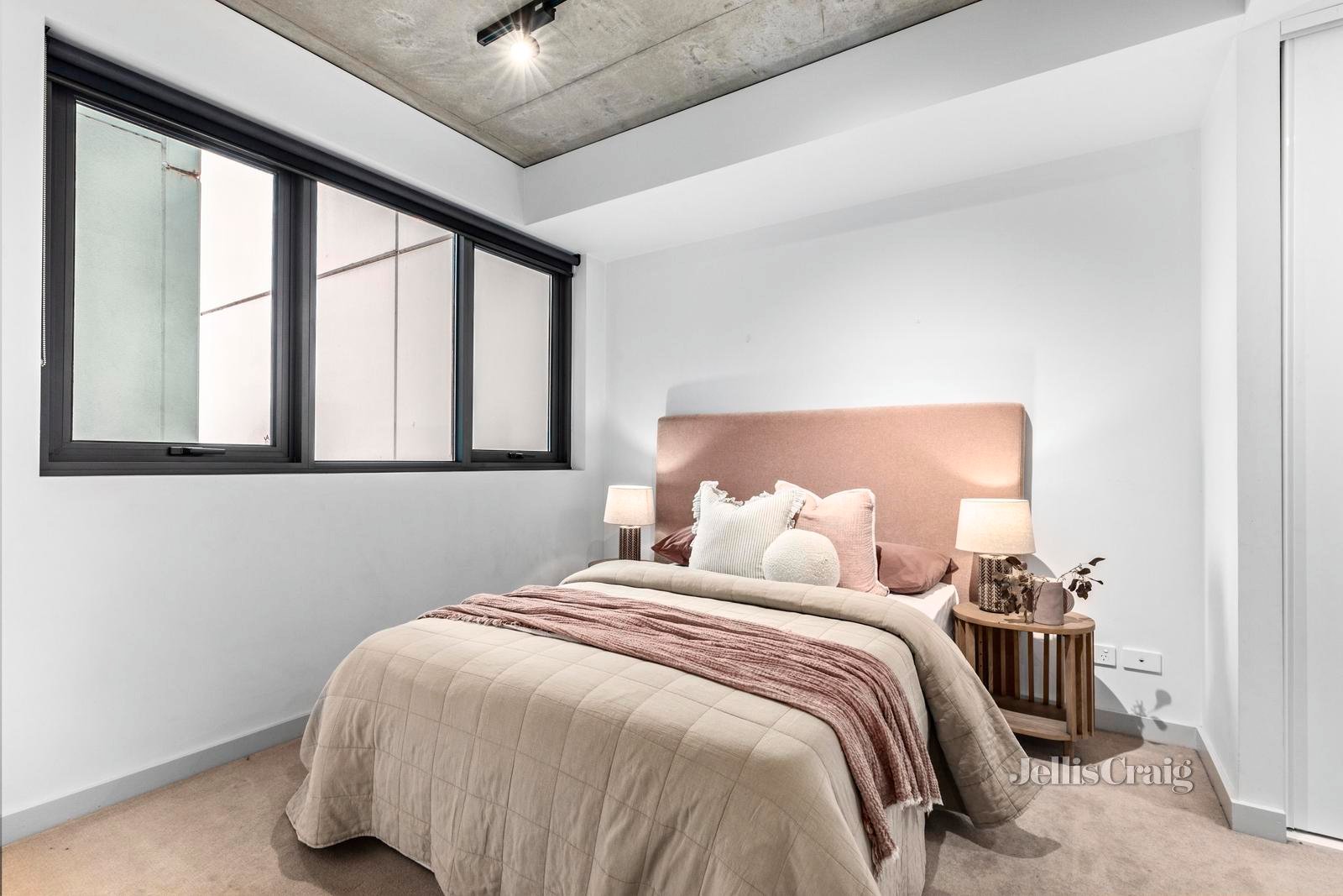 215/77 Hobsons Road, Kensington image 5