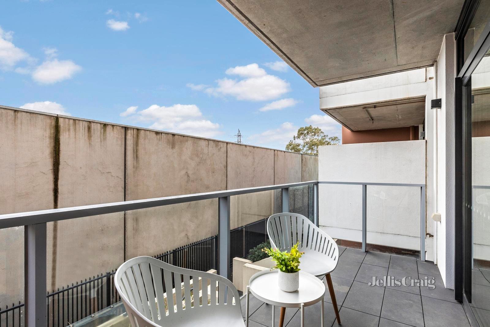 215/77 Hobsons Road, Kensington image 8