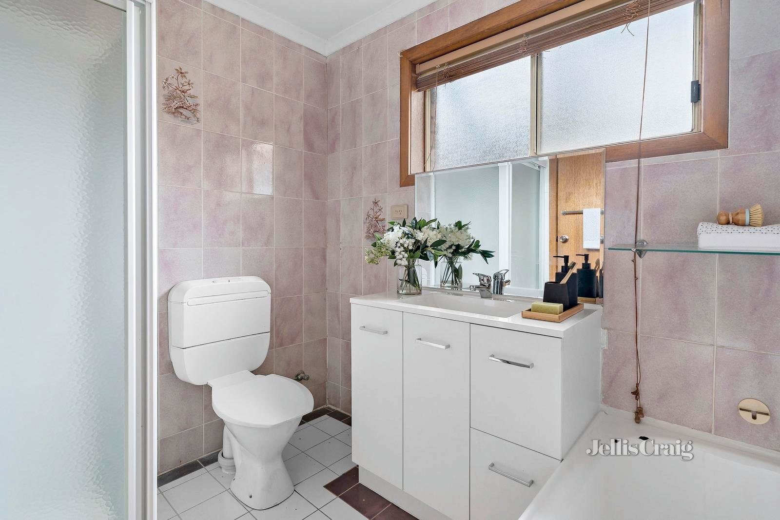 2/158 Dean Street, Moonee Ponds image 7