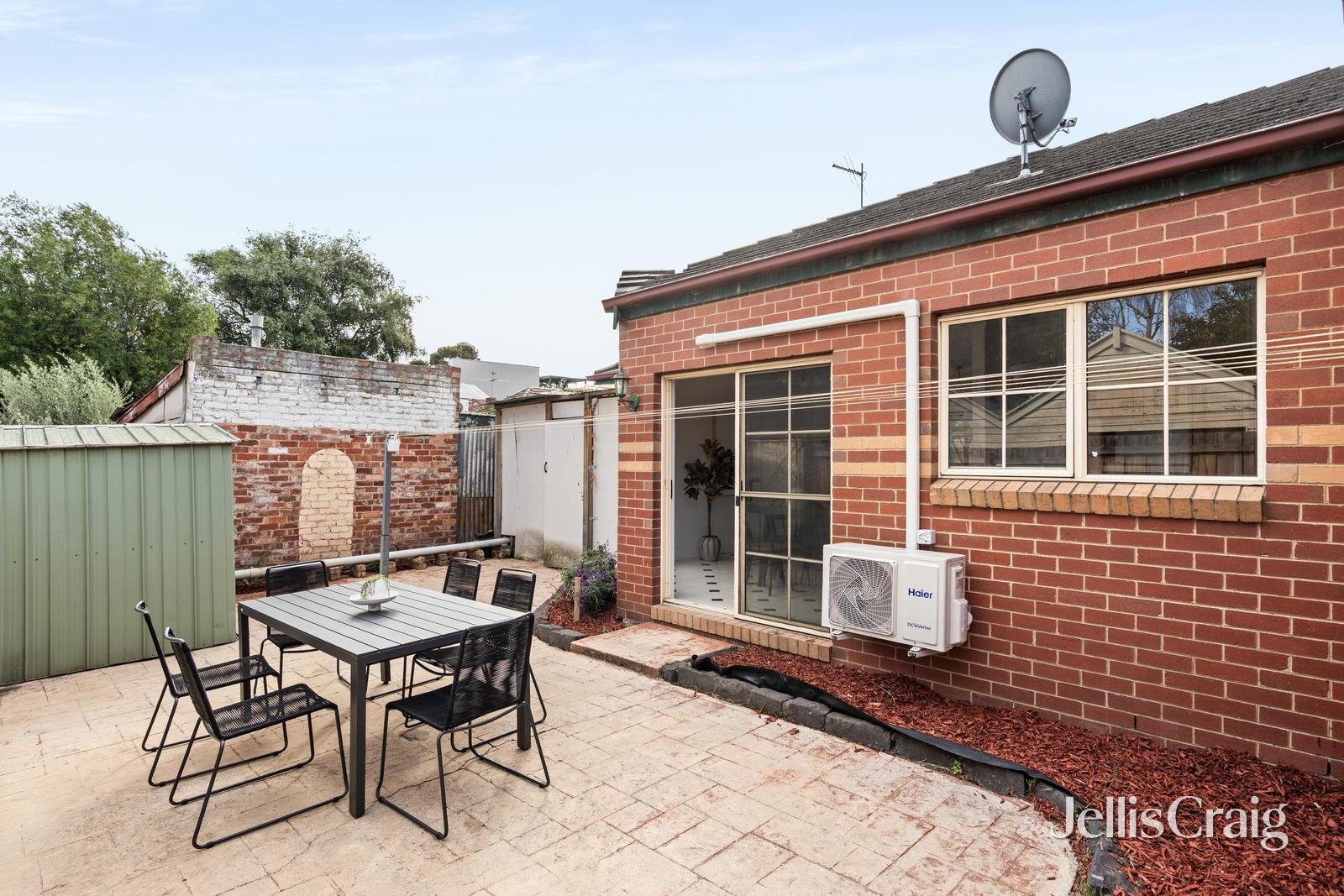 2/158 Edward Street, Brunswick image 12