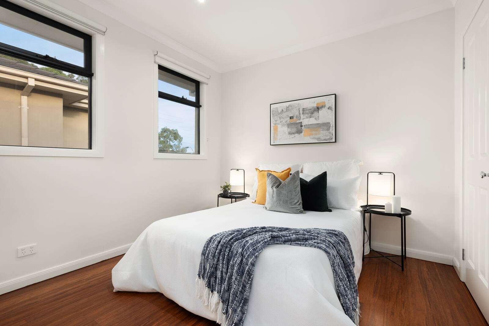 Property Gallery Thumbnail 8