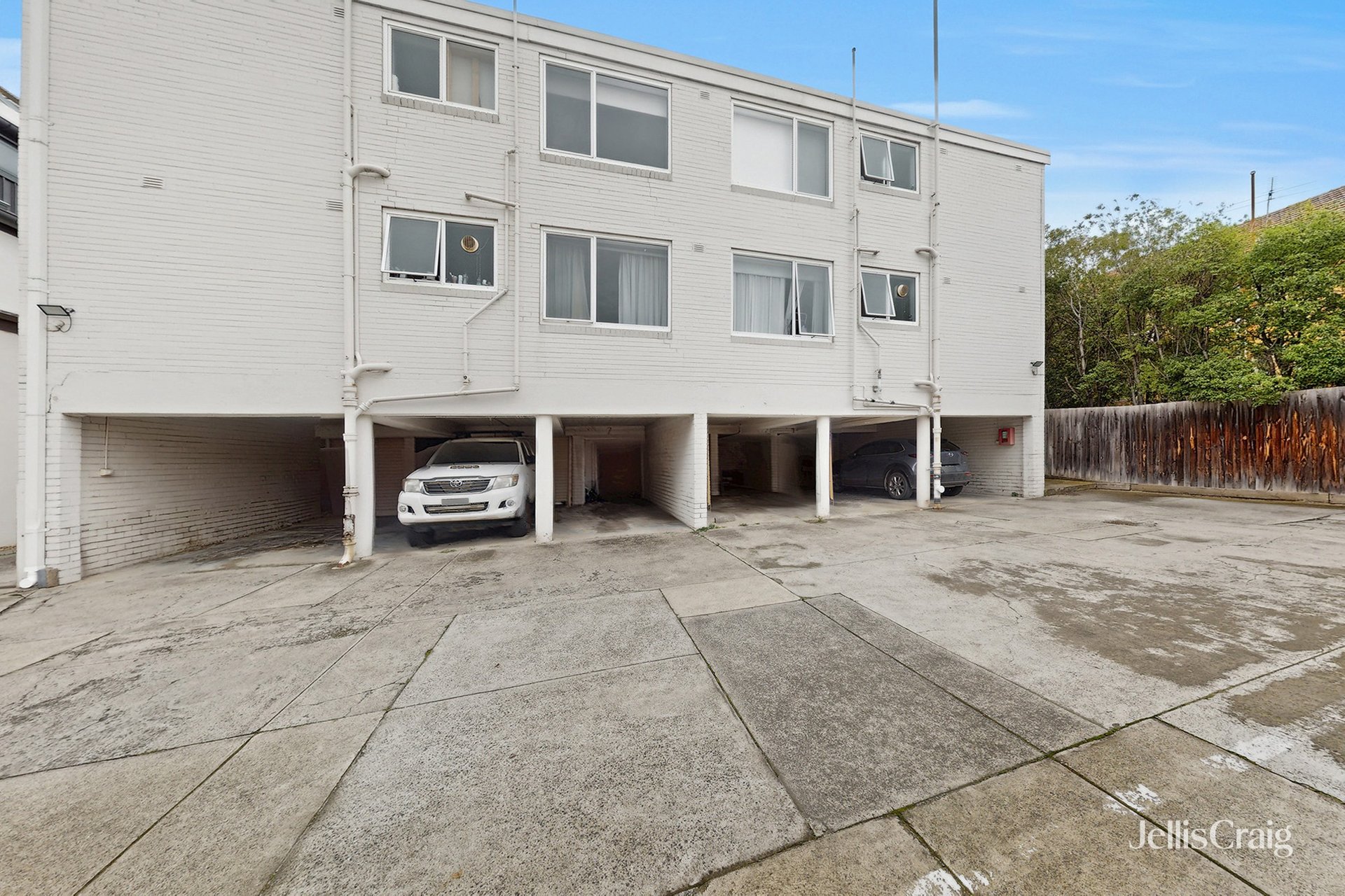 2/1587 Malvern Road, Glen&nbsp;Iris image 9