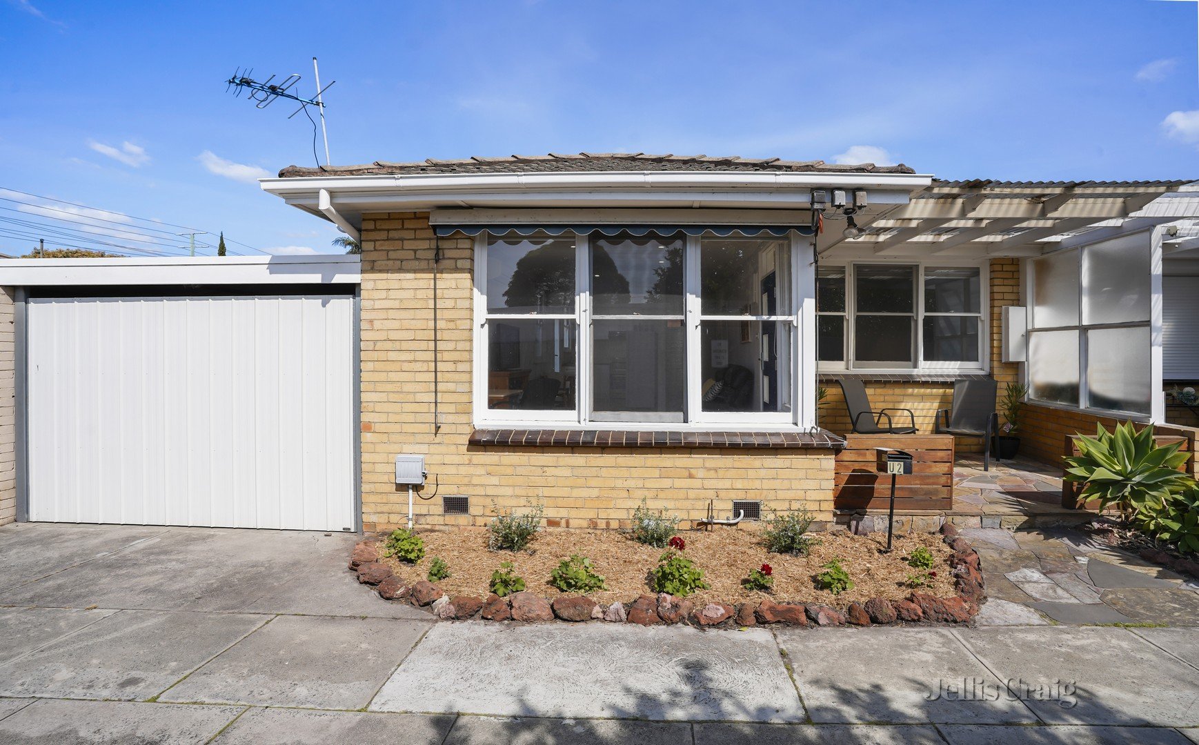 2/159 Warrigal Road, Cheltenham image 2