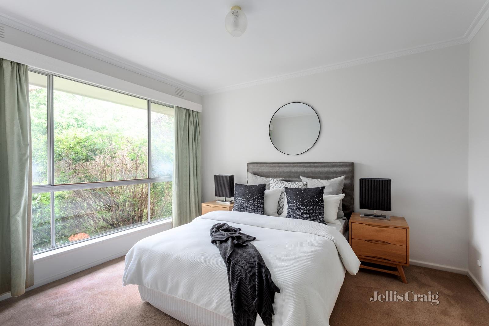 2/15A Kintore Street, Camberwell image 7