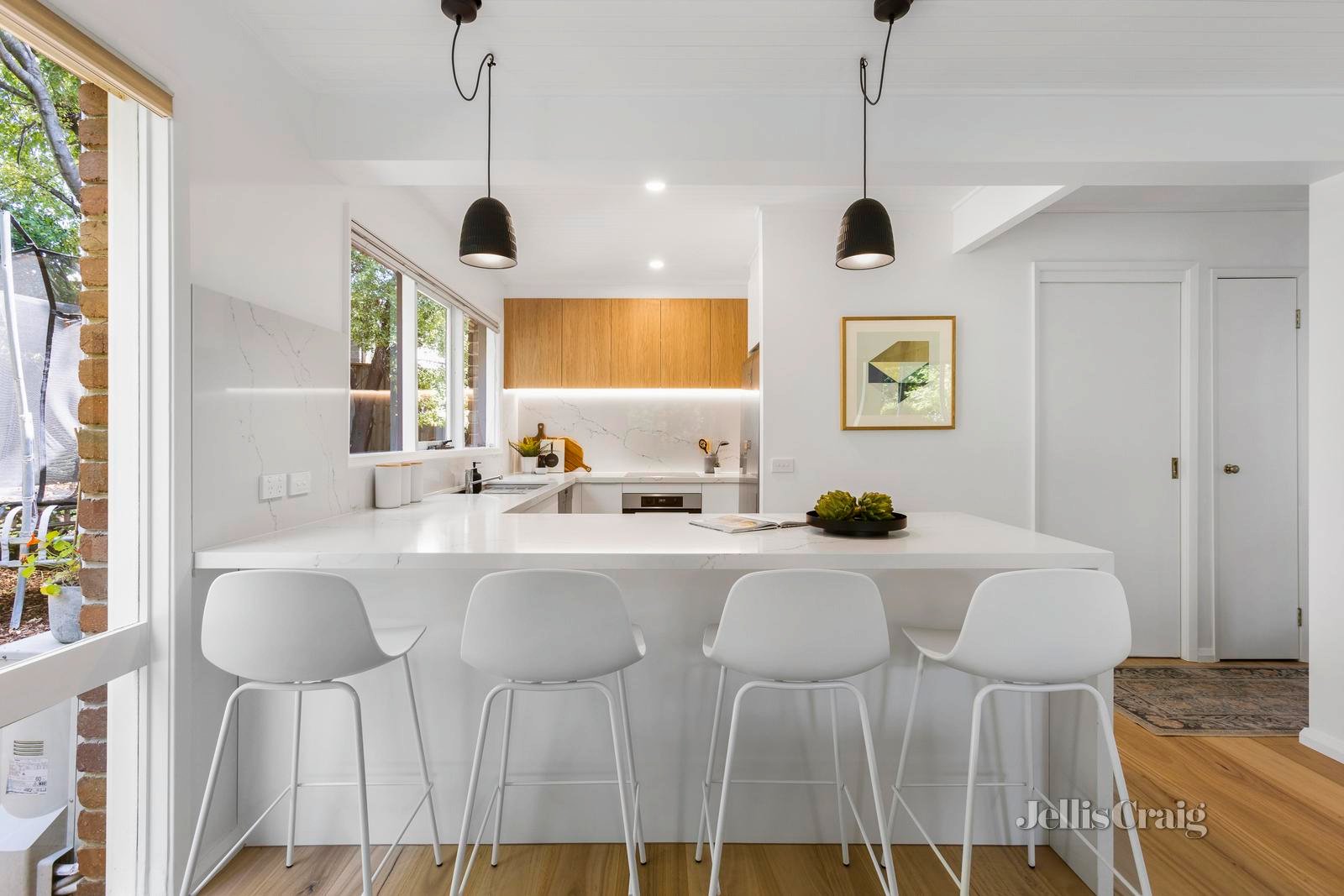 2/16 Albert Crescent, Surrey Hills image 3