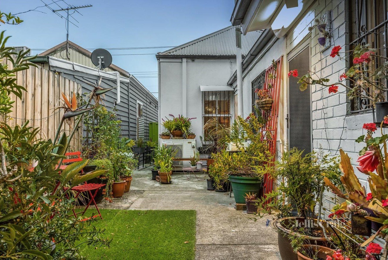 216 Albert Street, Brunswick image 8