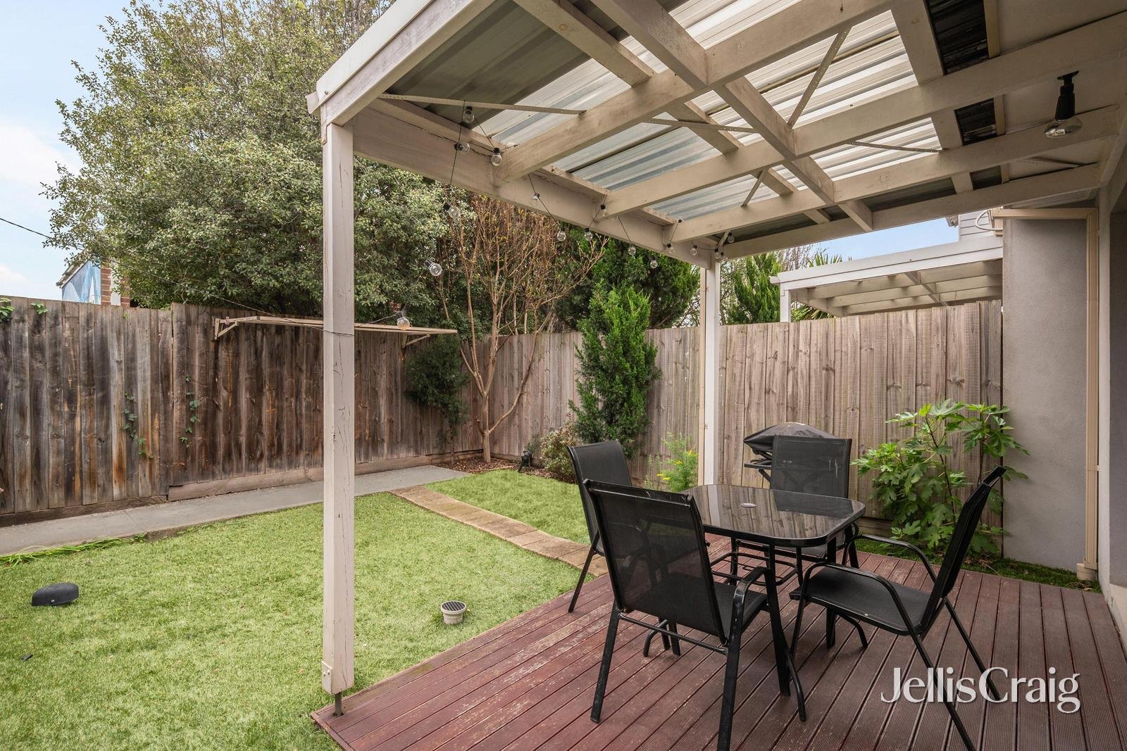 2/16 Andrews Street, Spotswood image 13