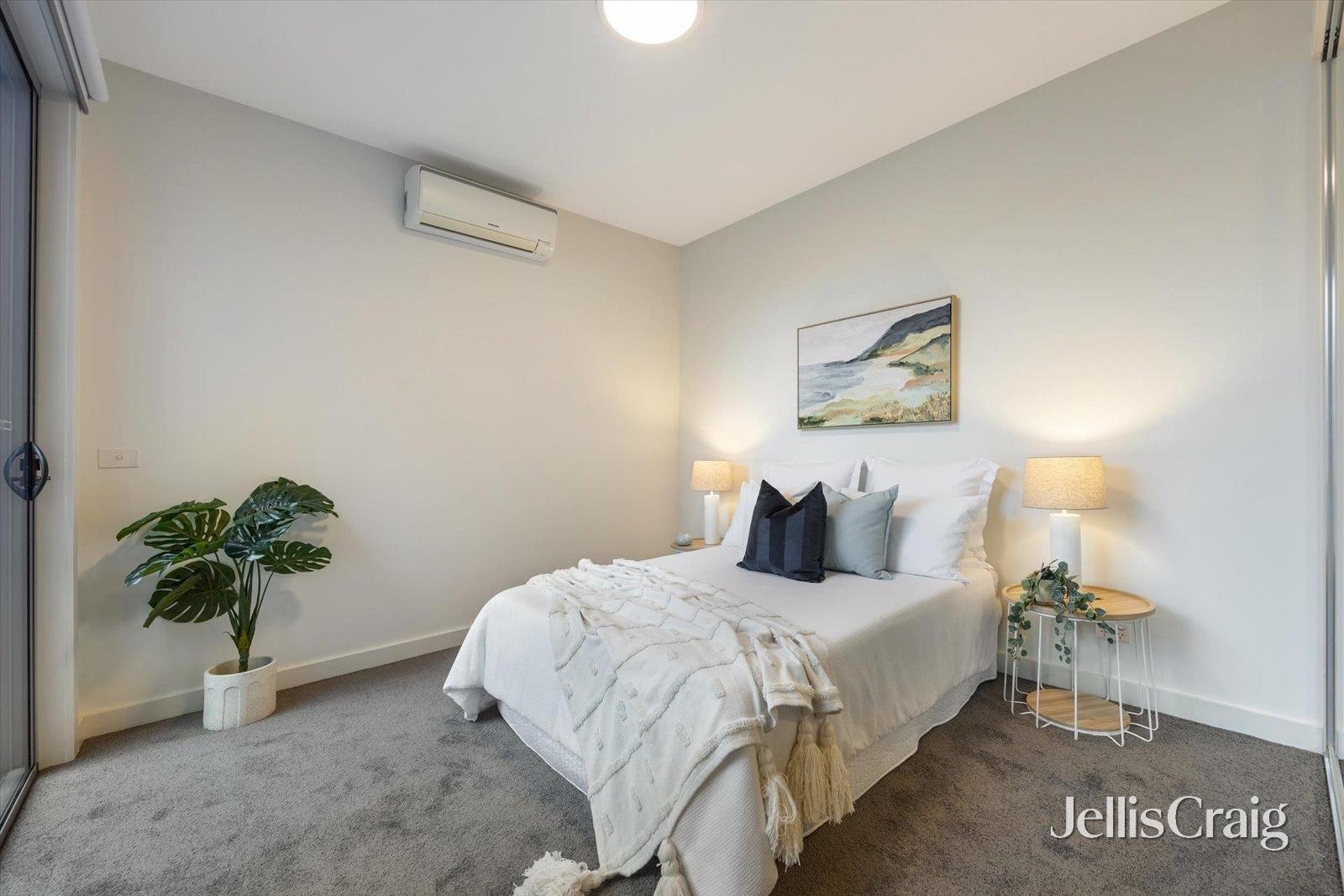 2/16 Browns Road, Bentleigh&nbsp;East image 6