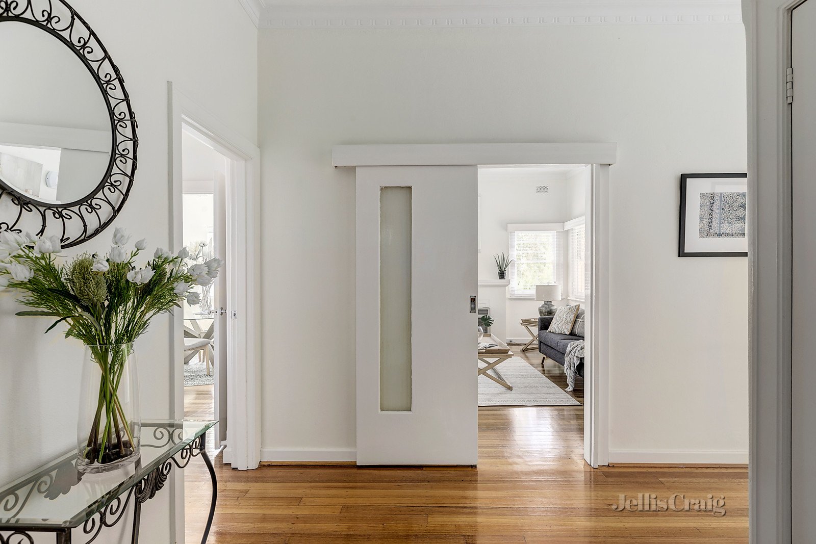2/16 Corsewall Close, Hawthorn image 7