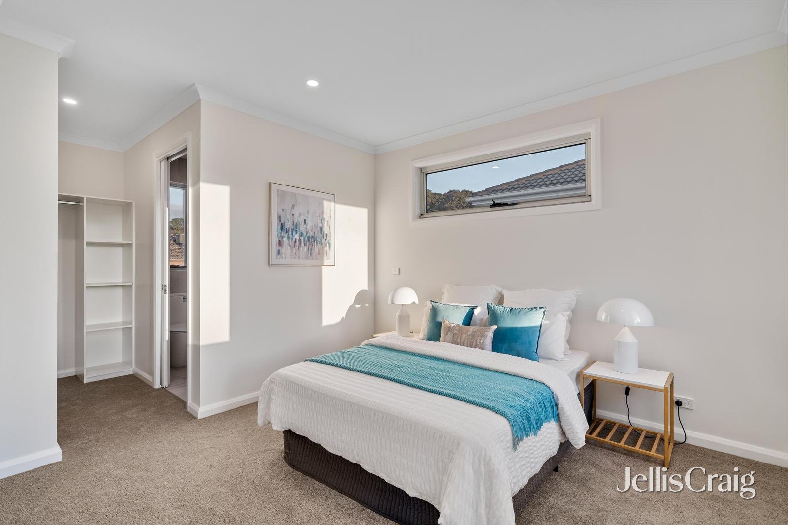 2/16 Flower Street, Ferntree Gully image 6