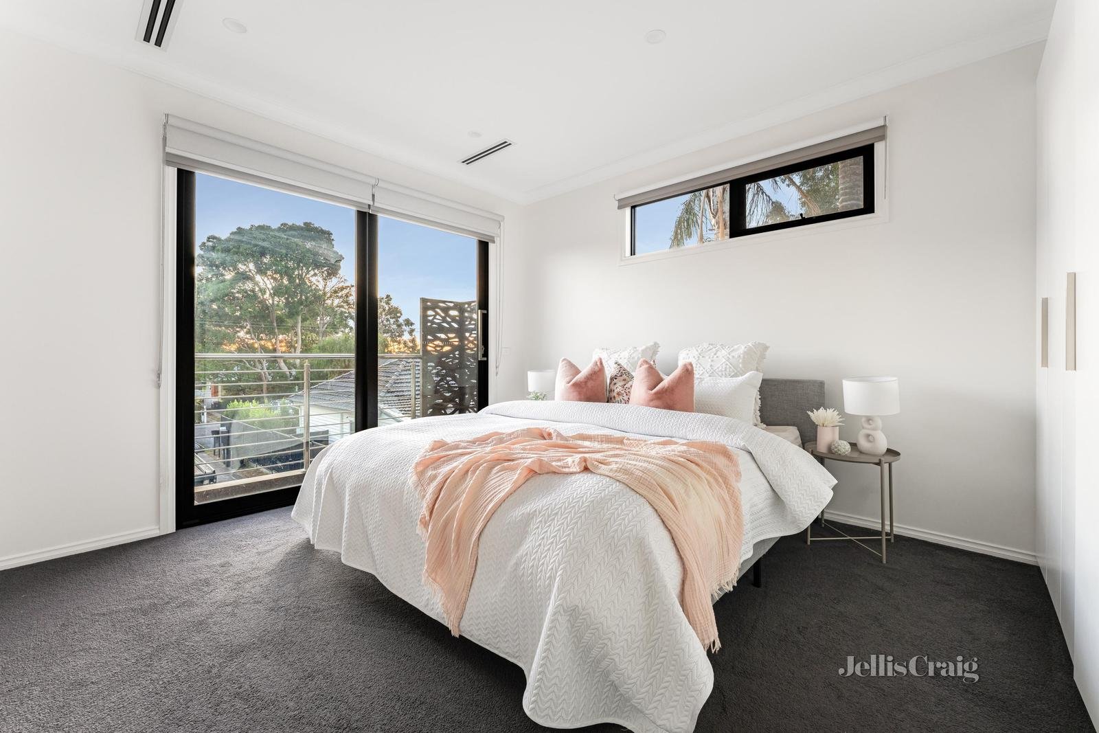 2/16 Golf View Road, Heatherton image 8