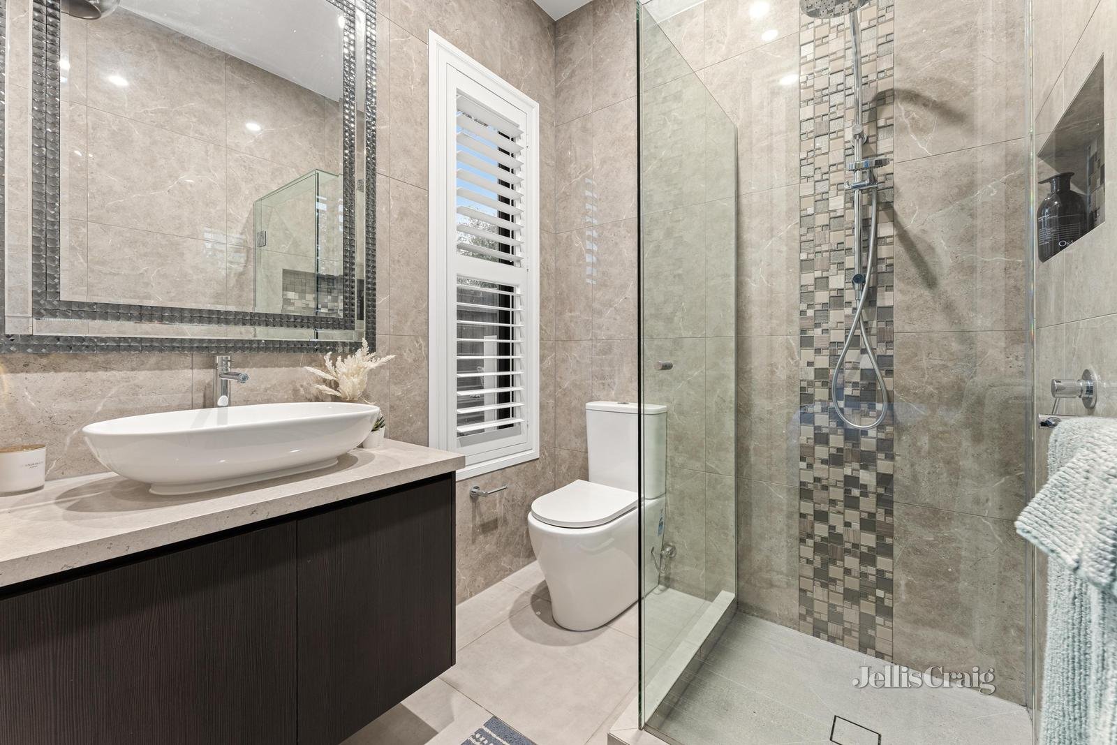 2/16 Golf View Road, Heatherton image 9
