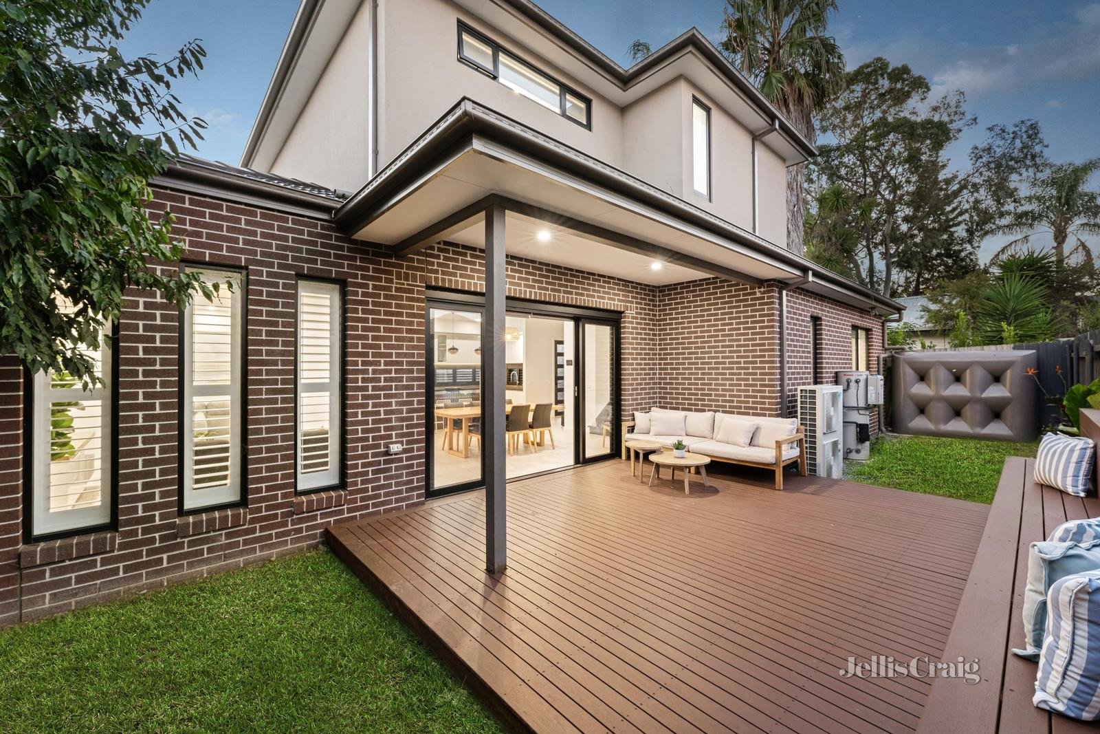 2/16 Golf View Road, Heatherton image 12
