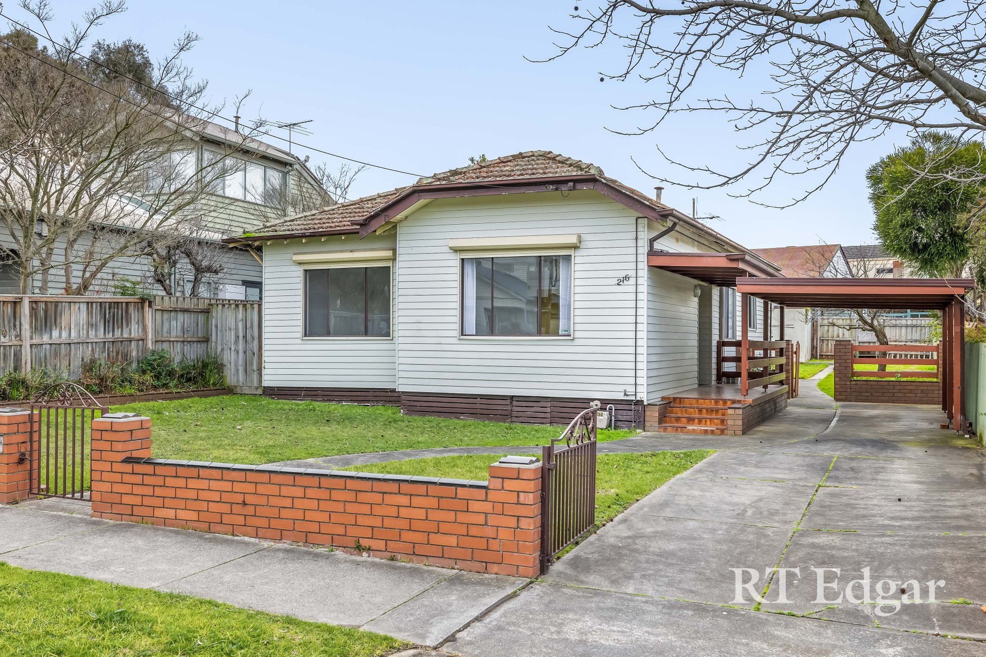 Property Gallery - Main Image