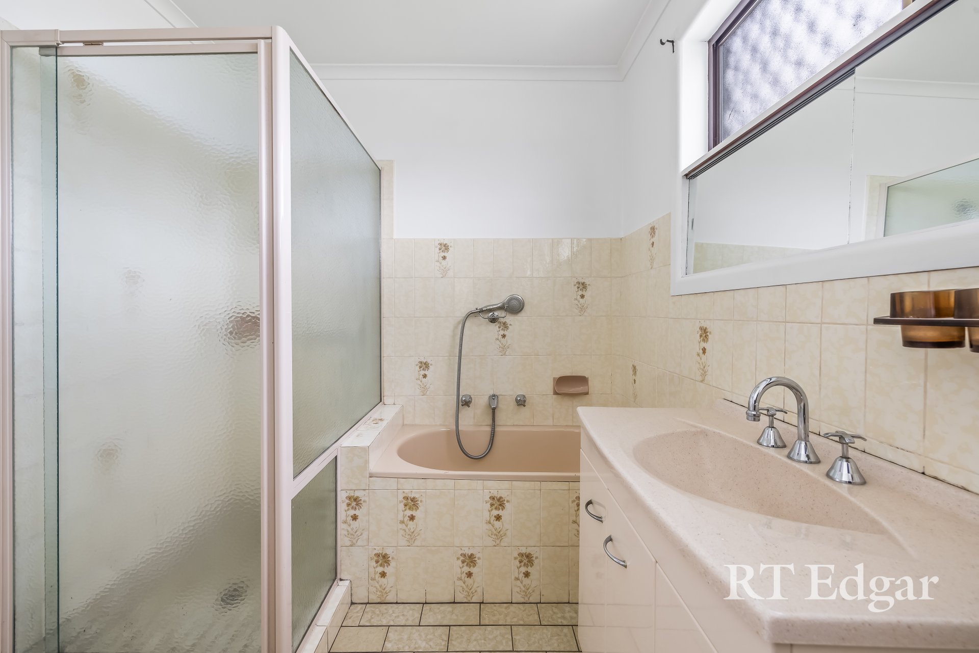 Property Gallery Thumbnail 7