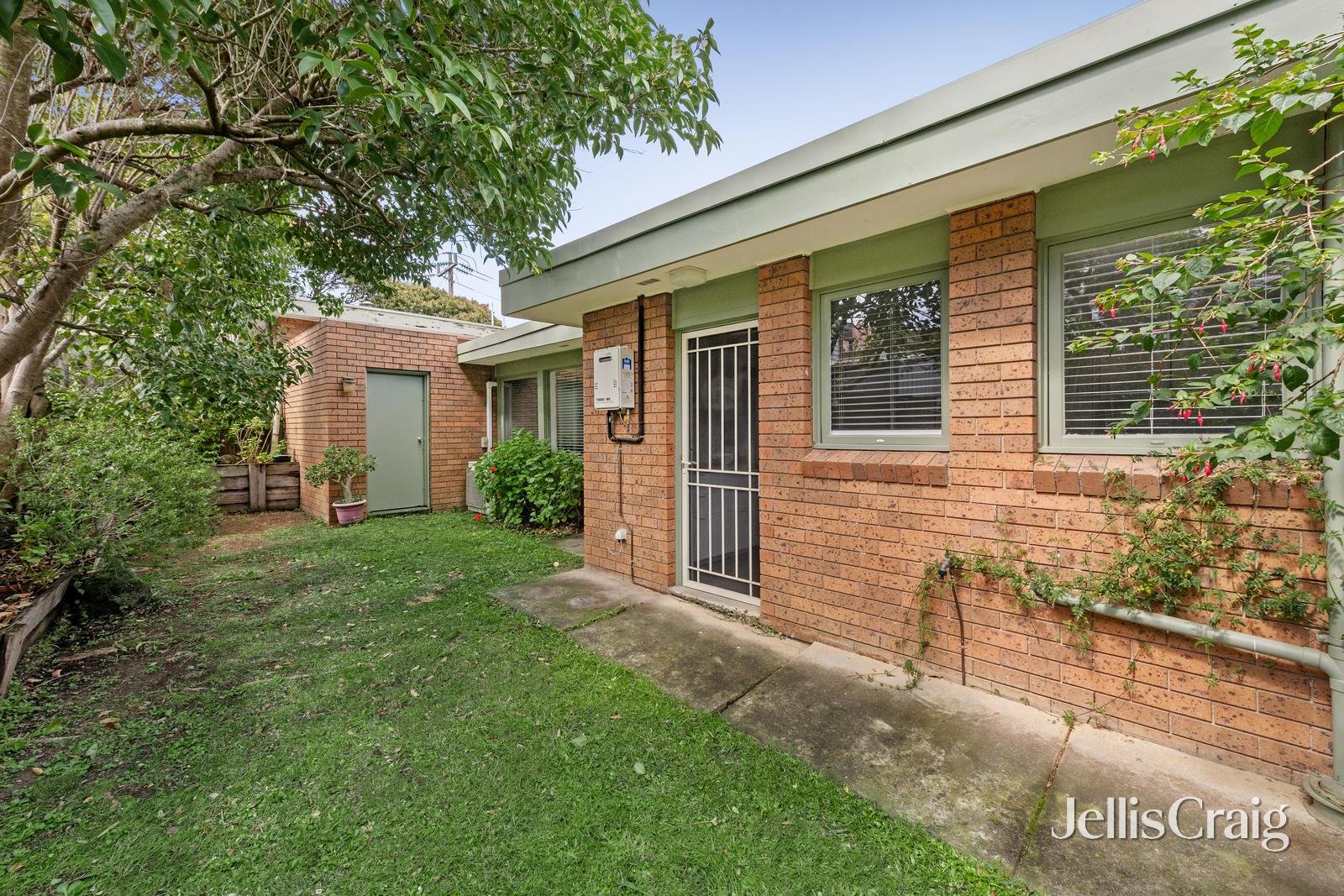 2/16 Harrison Street, Ringwood image 13