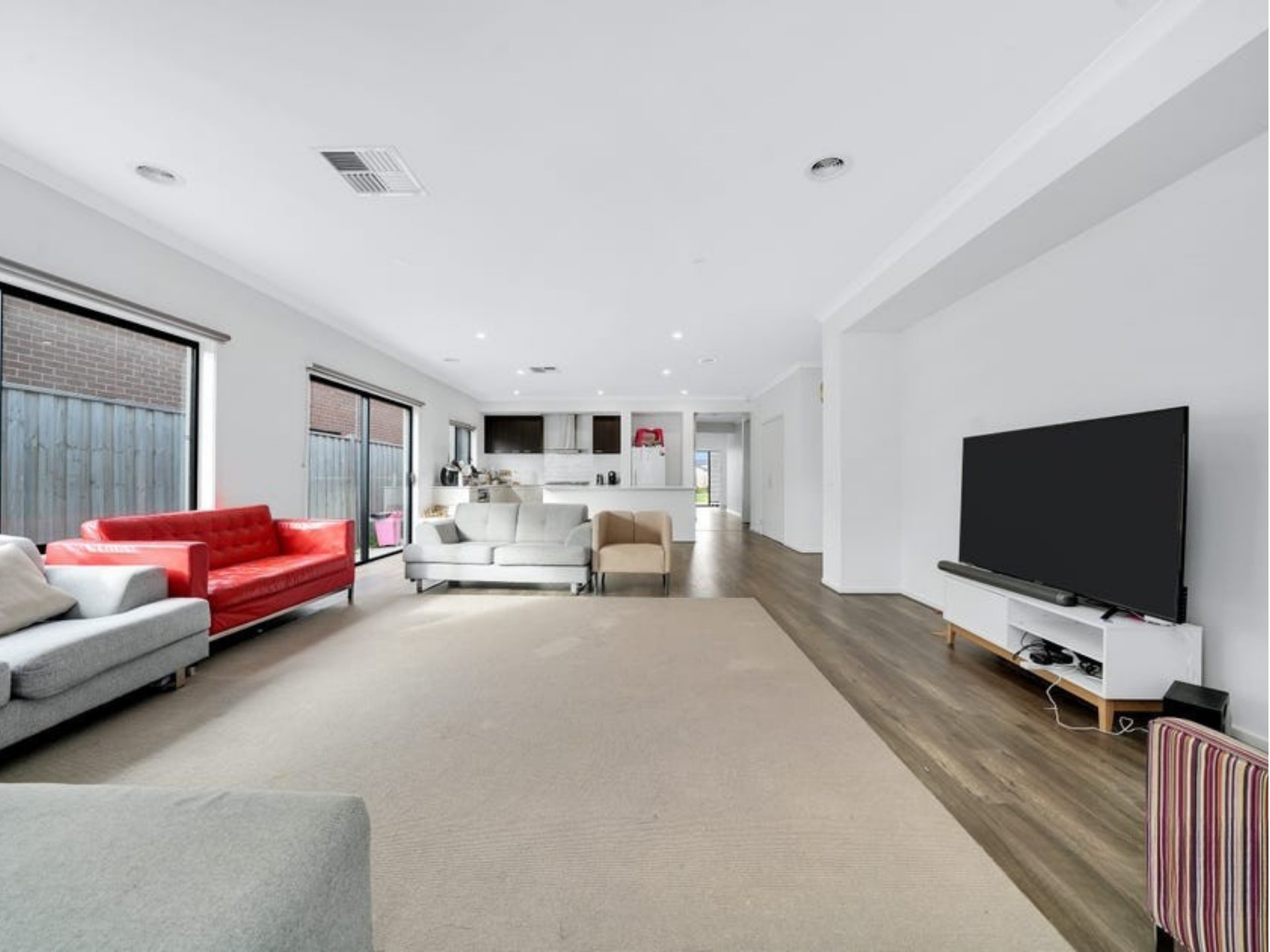 216 Hummingbird Boulevard TARNEIT