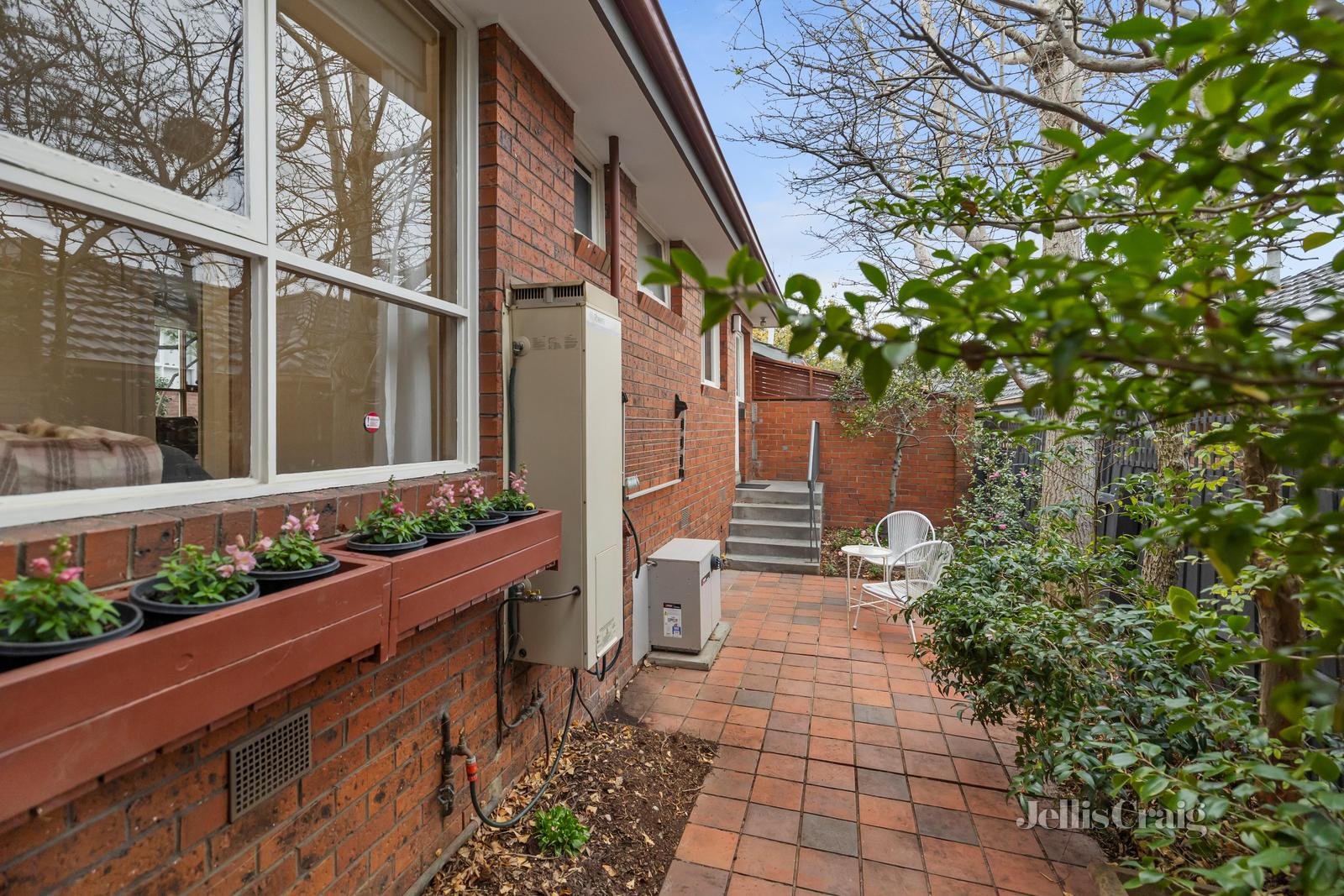 2/16 Jersey Street, Balwyn image 8
