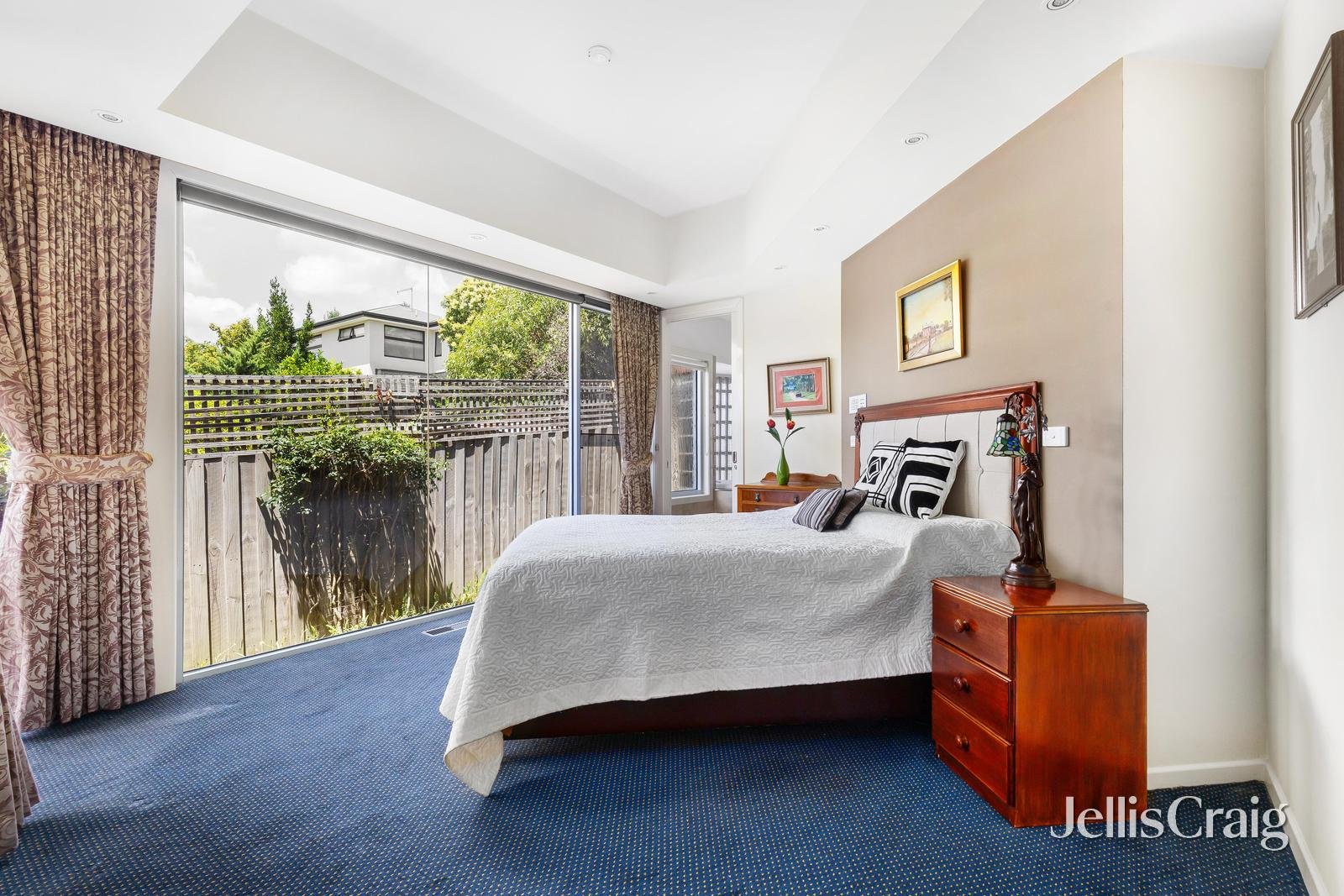 2/16 Lesley Street, Camberwell image 7