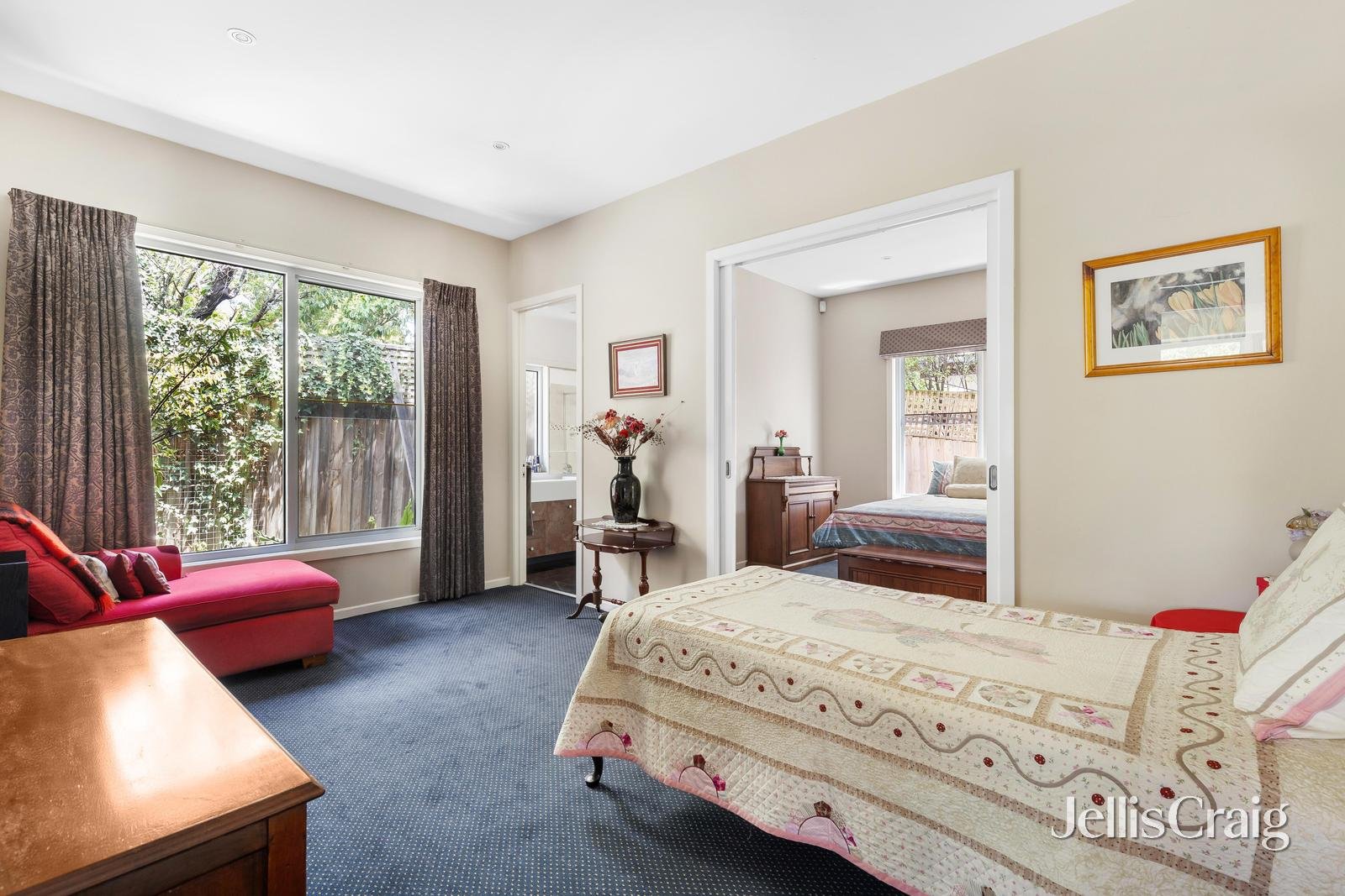 2/16 Lesley Street, Camberwell image 11
