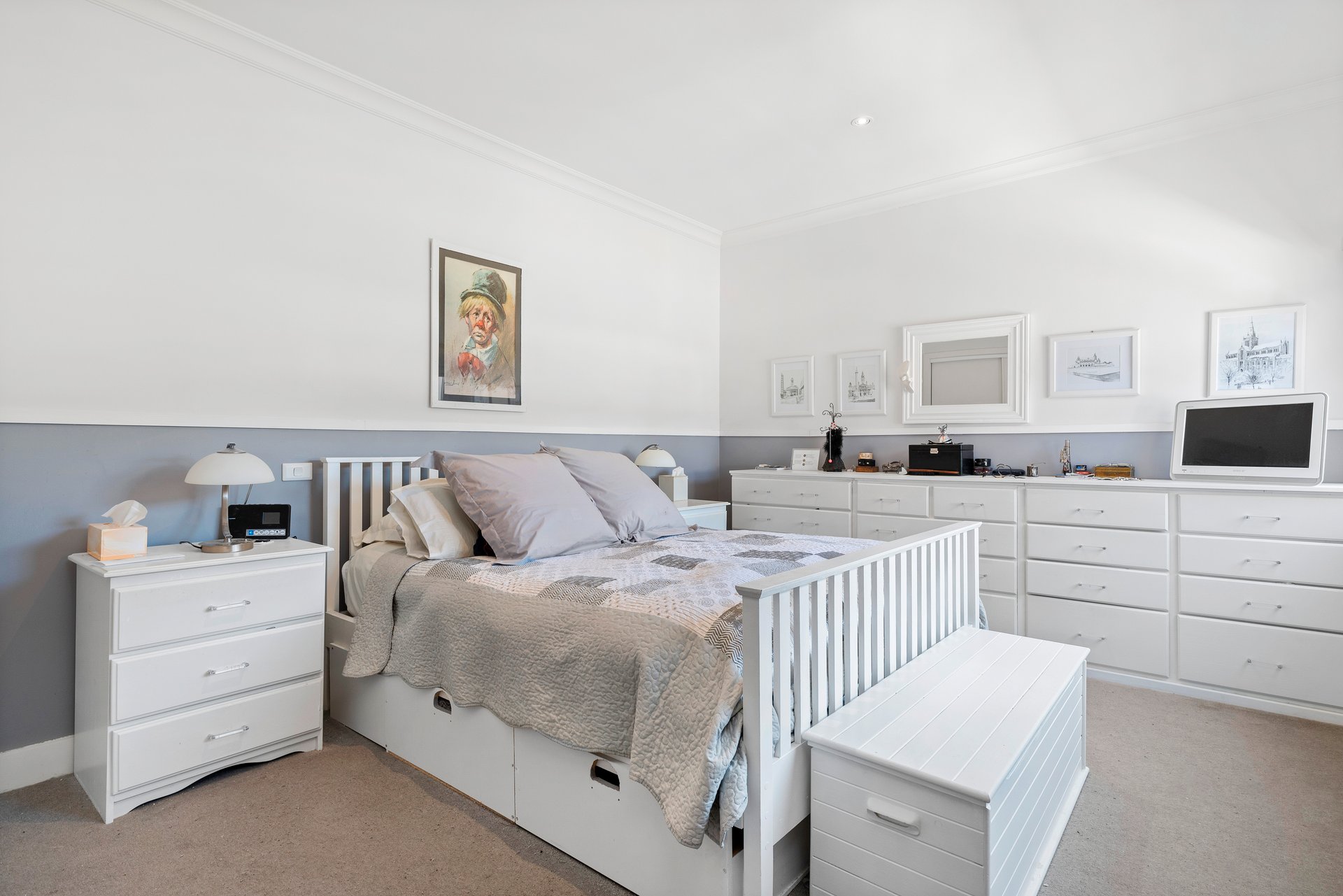 Property Gallery Thumbnail 7