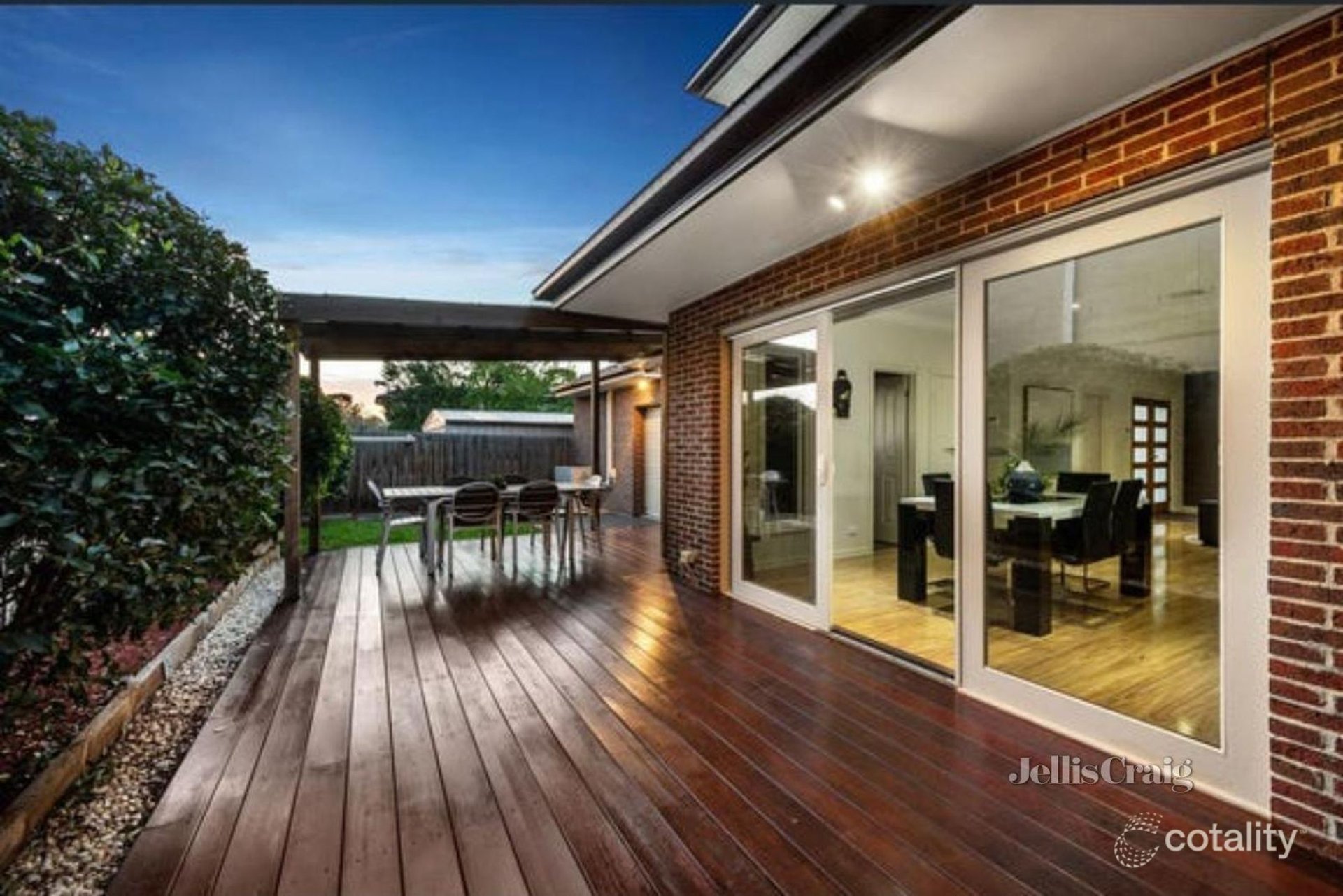 2/16 Maple Street, Mount&nbsp;Waverley image 13