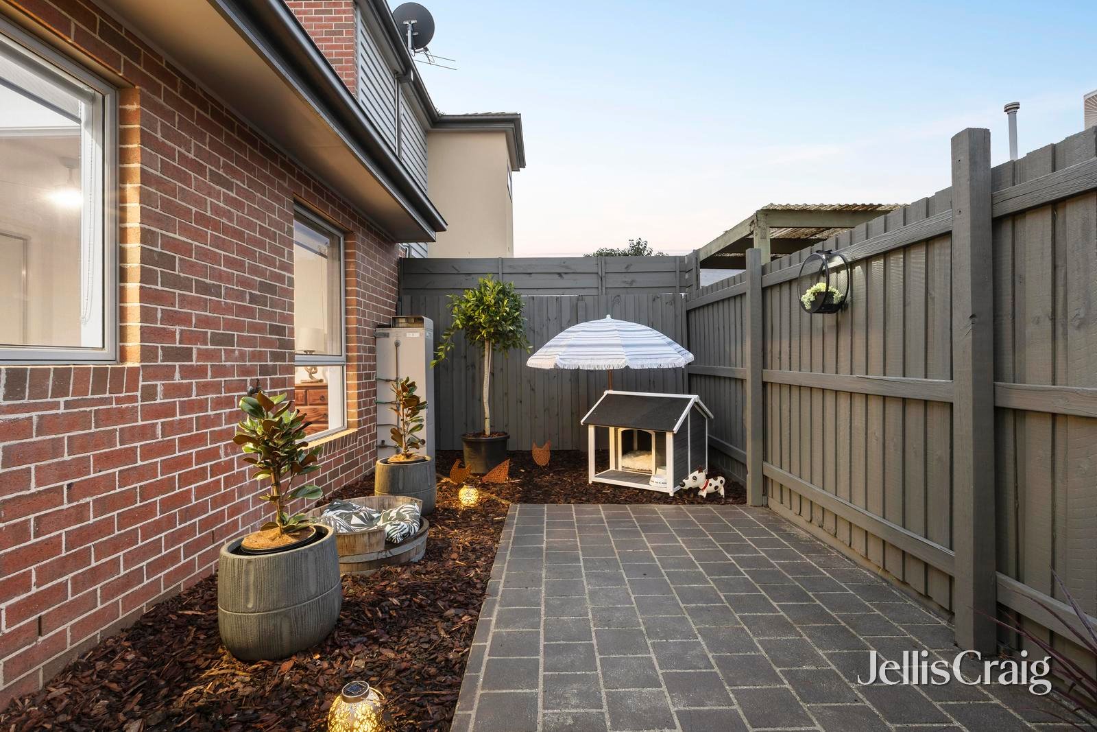 2/16 Pascoe Street, Pascoe&nbsp;Vale image 10
