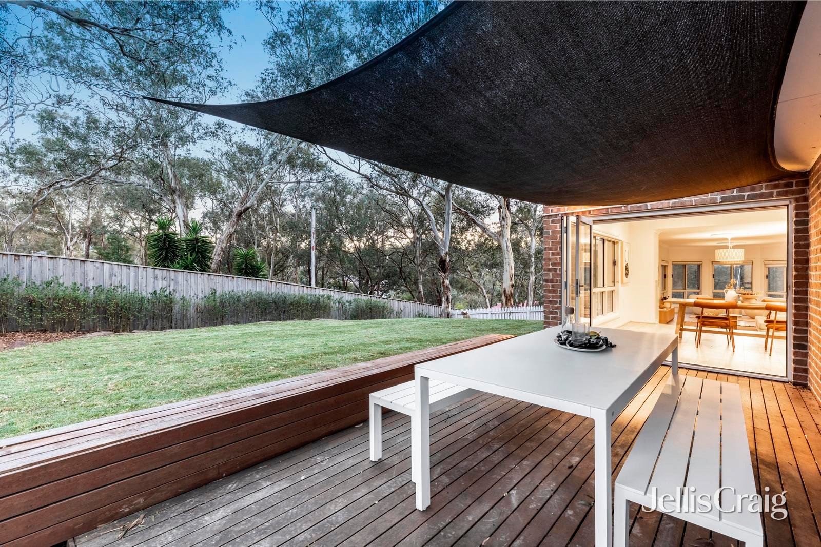 2/16 Piper Crescent, Eltham image 10