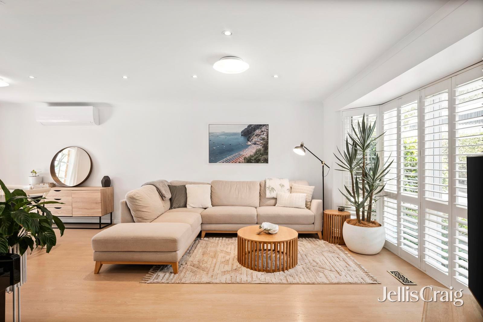 2/16 Scenic Avenue, Ringwood East image 2