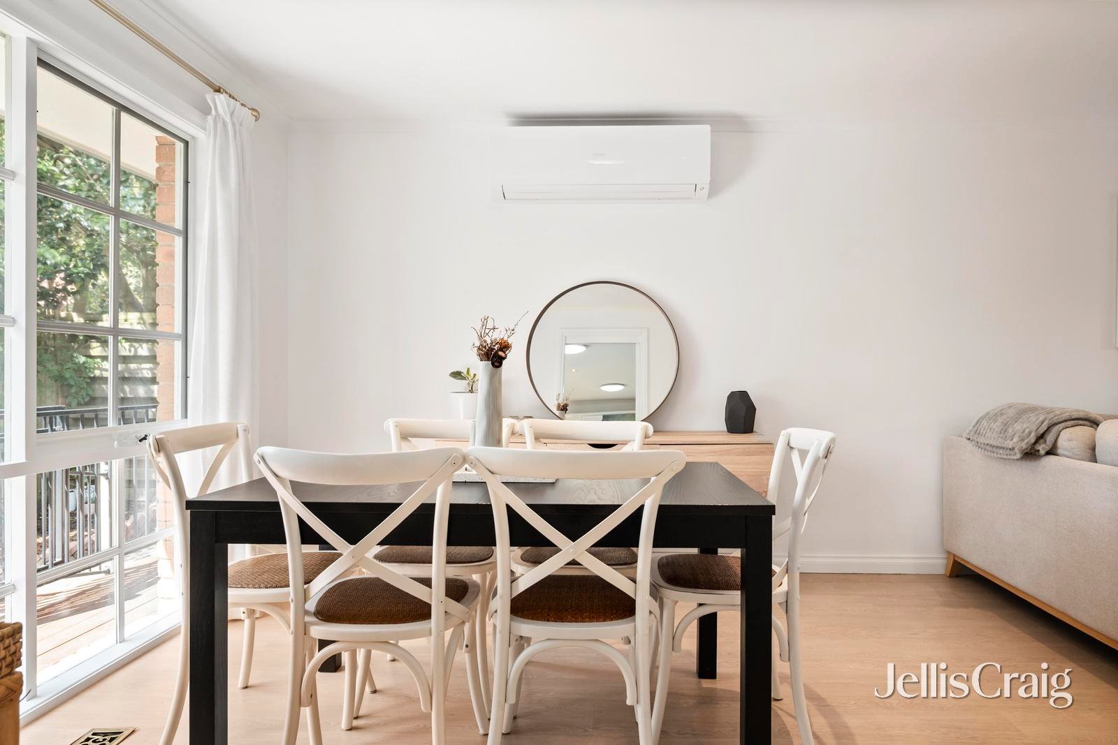 2/16 Scenic Avenue, Ringwood East image 4