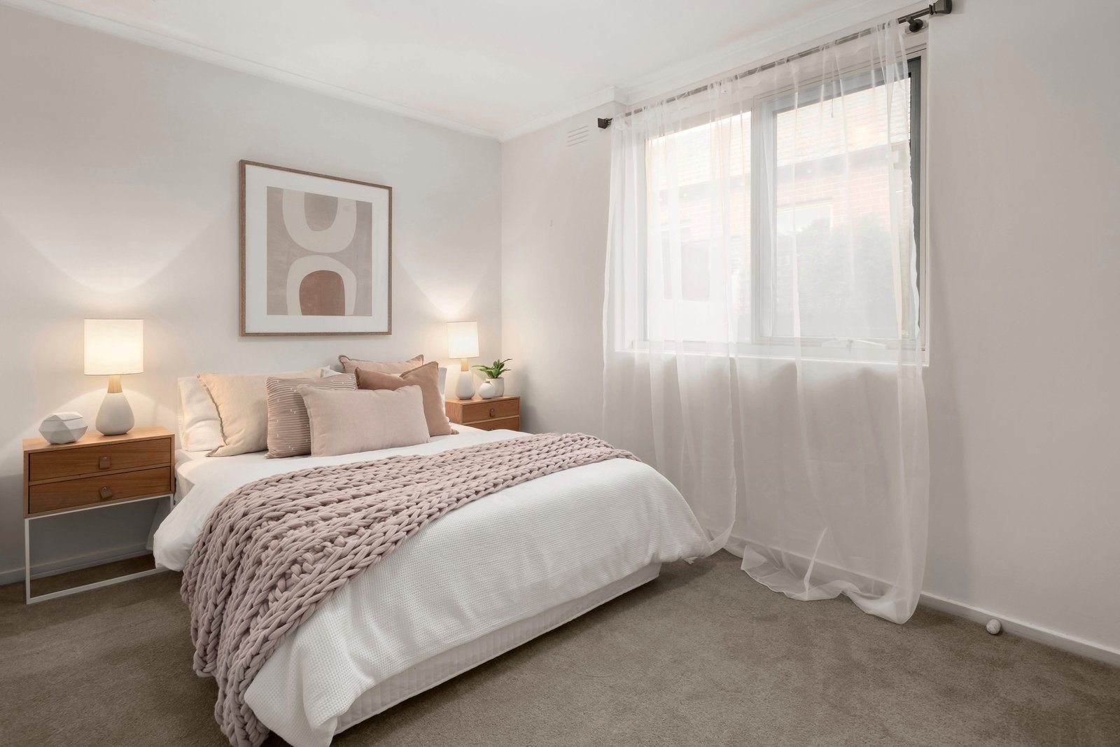 Property Gallery Thumbnail 9
