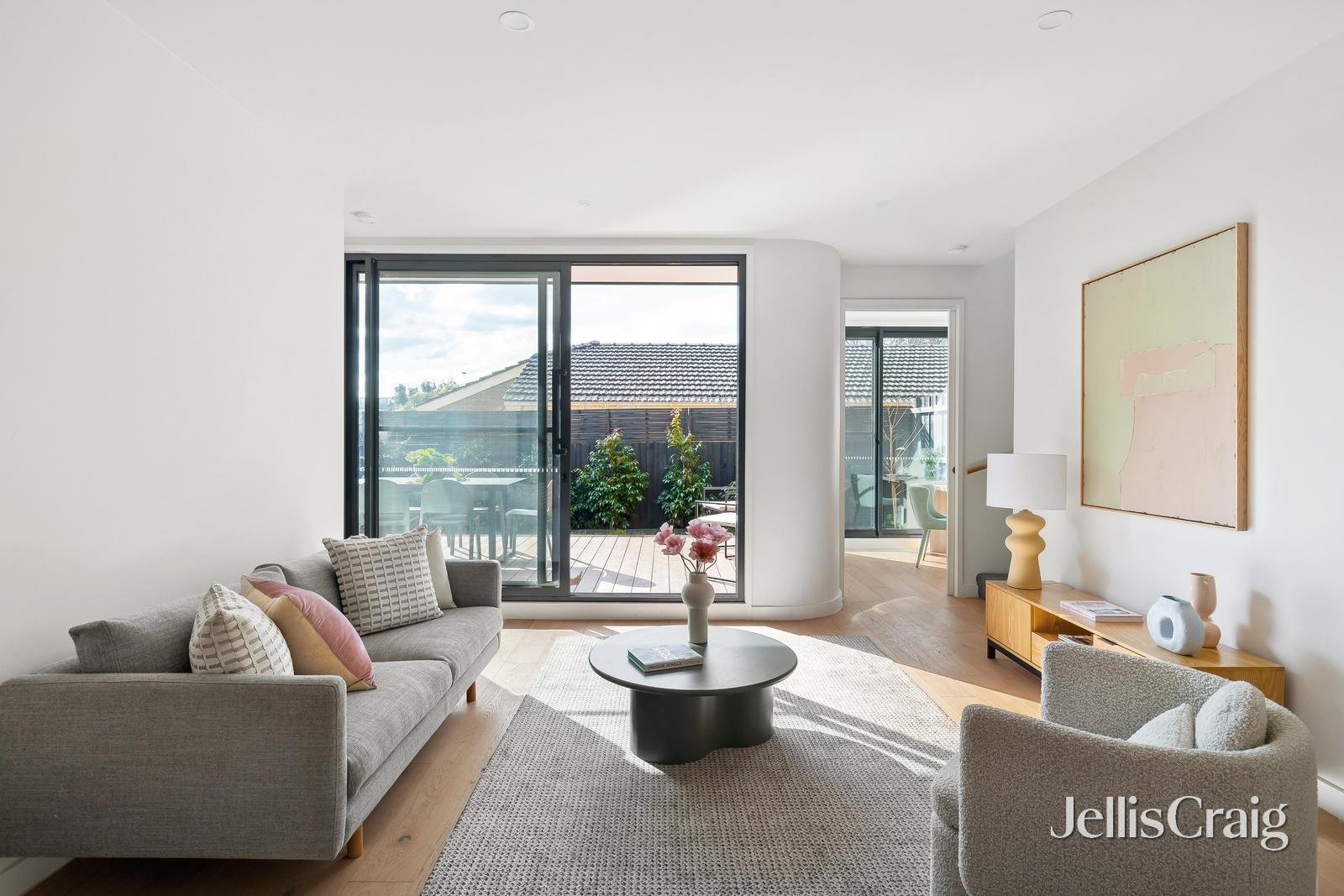 2/16 Summerhill Road, Glen&nbsp;Iris image 4