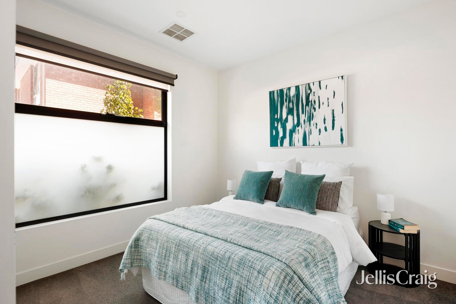 2/16 Swallow Street, Preston image 4