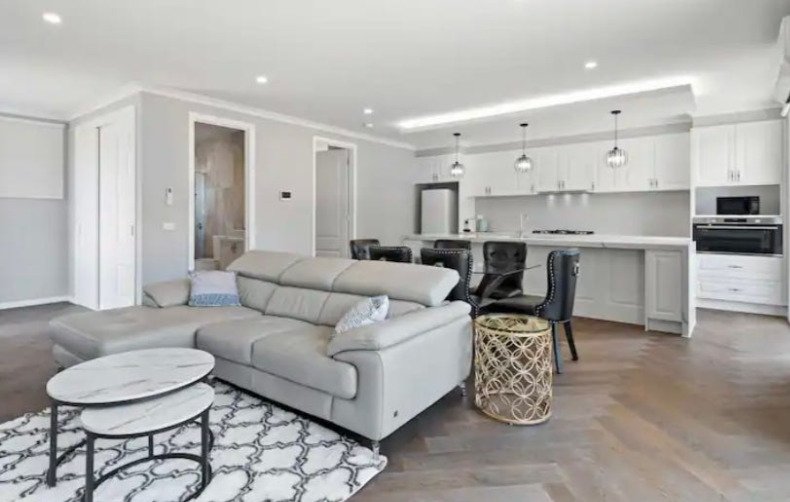 2/16 Tamala Avenue, Notting&nbsp;Hill image 4