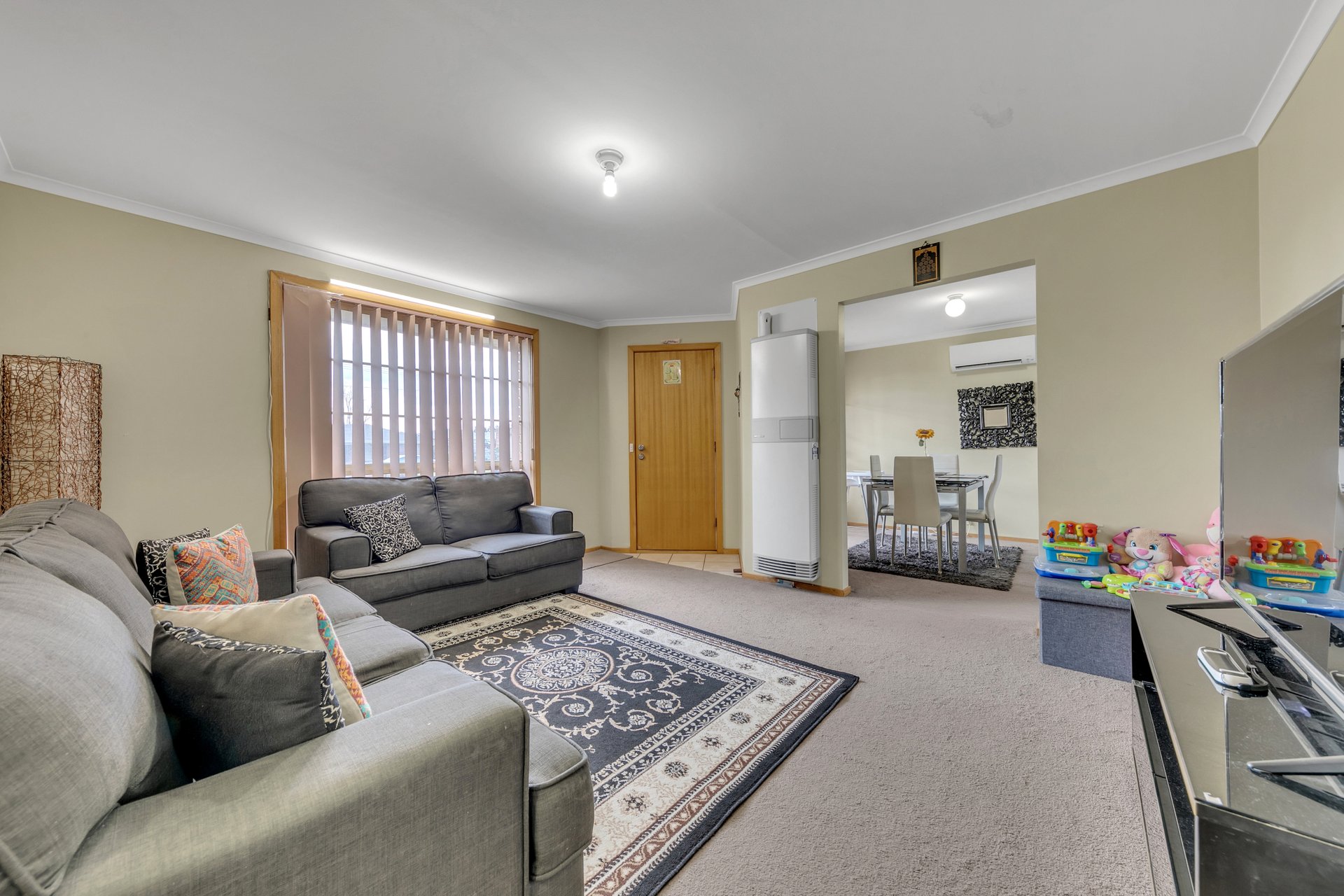 2/16 Teesdale Court, Lara image 2