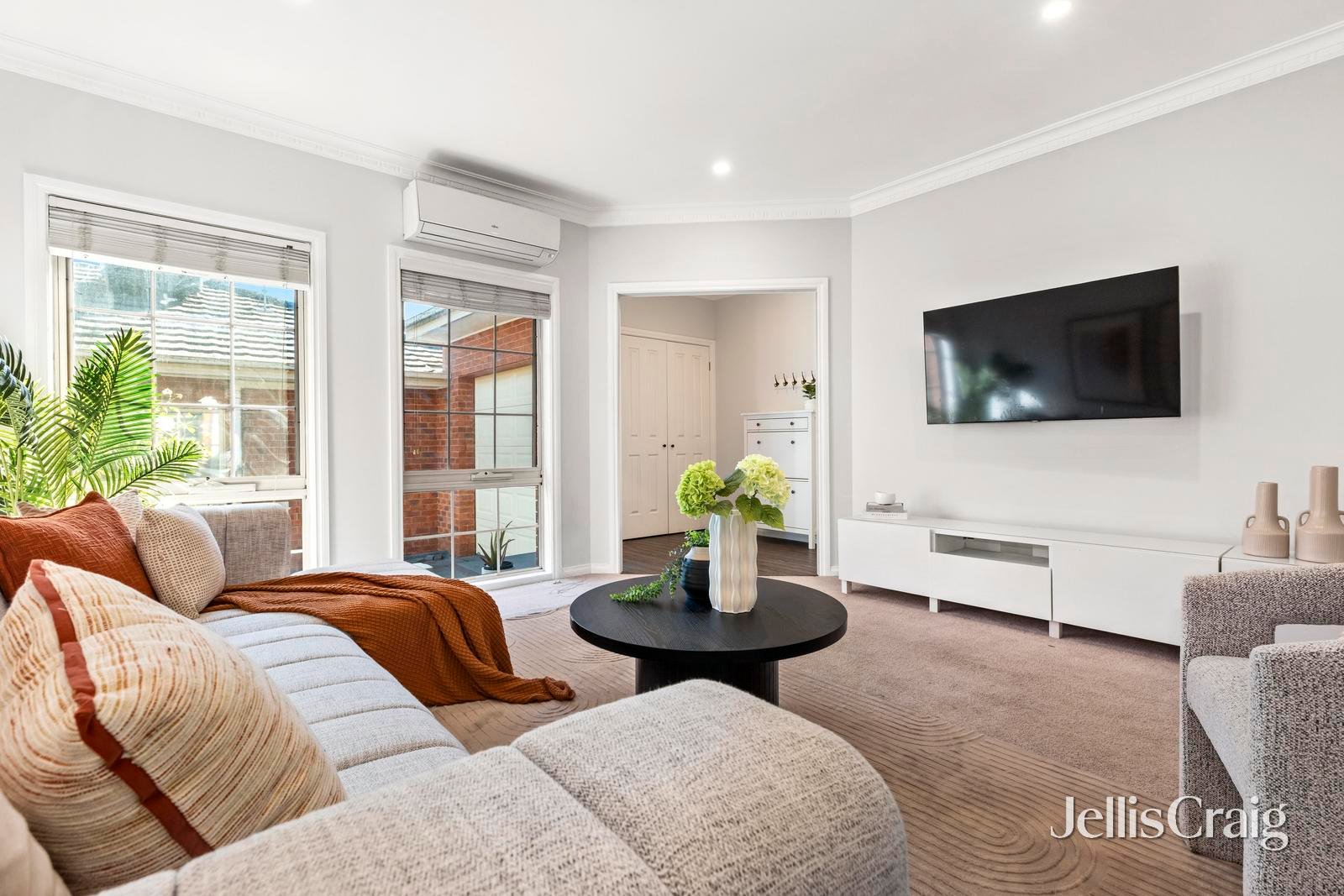 2/16 Therese Avenue, Mount&nbsp;Waverley image 4