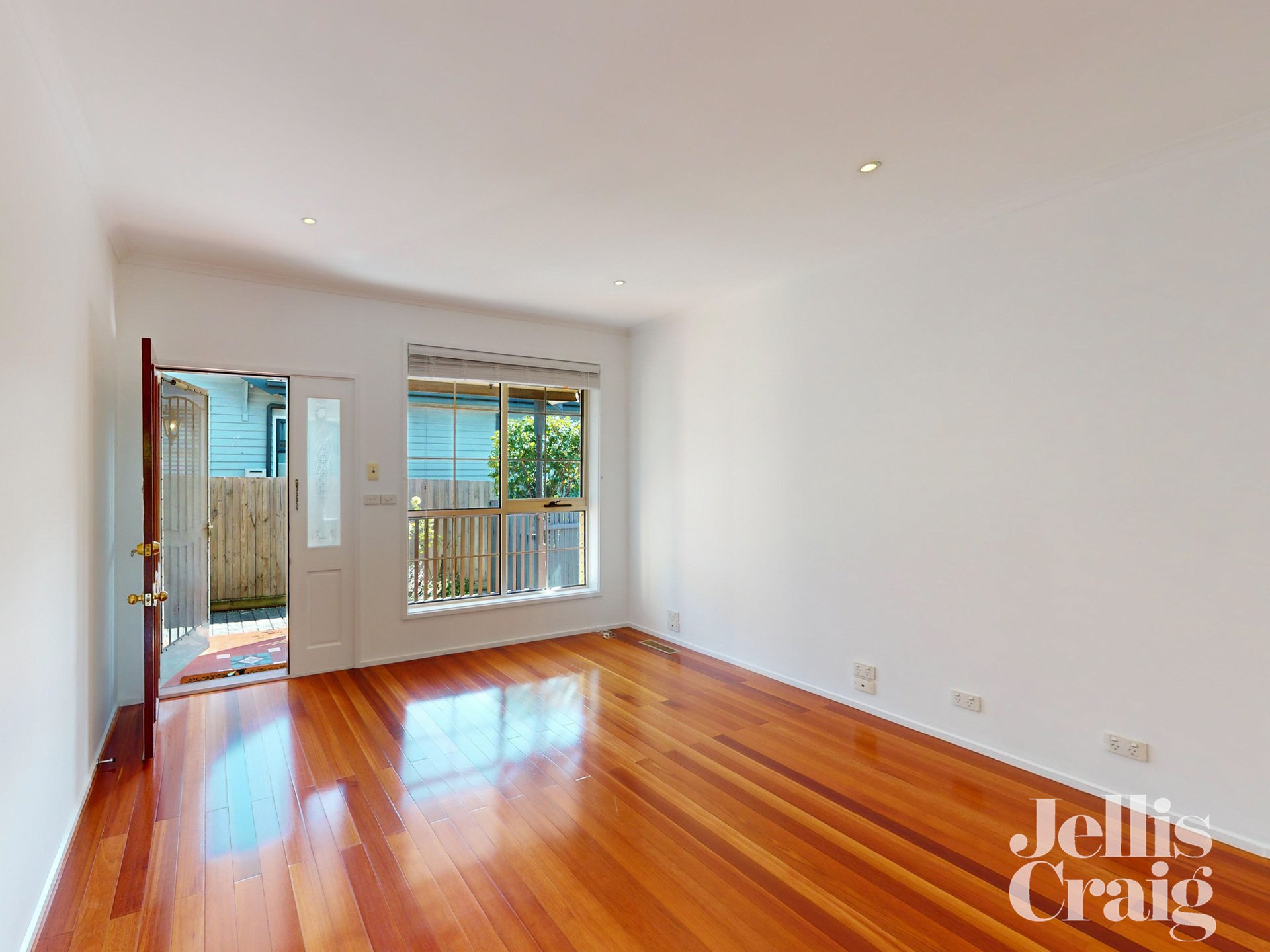 2/16 Turner Street, Moonee&nbsp;Ponds image 3