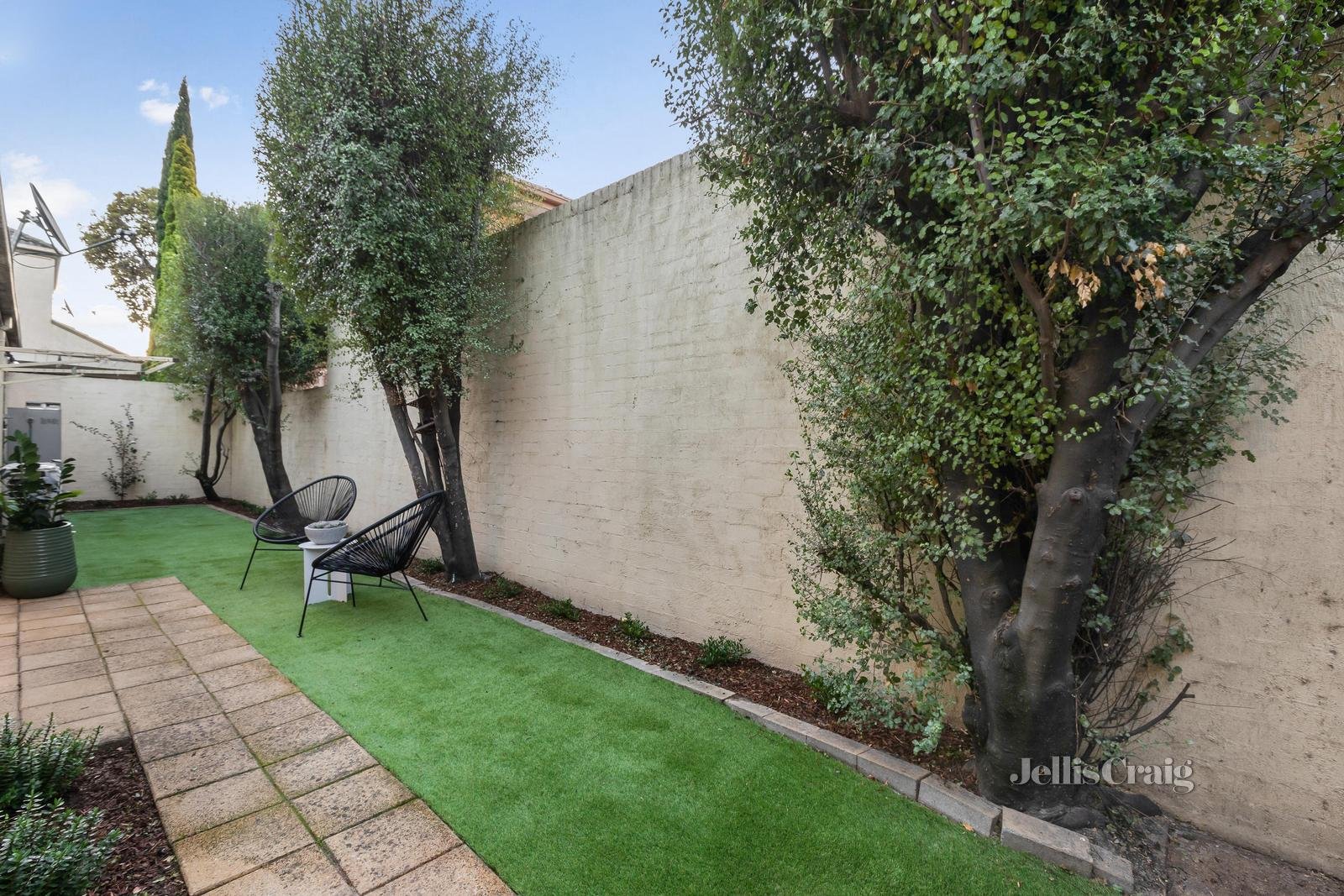 2/16 View Street, Highett image 6